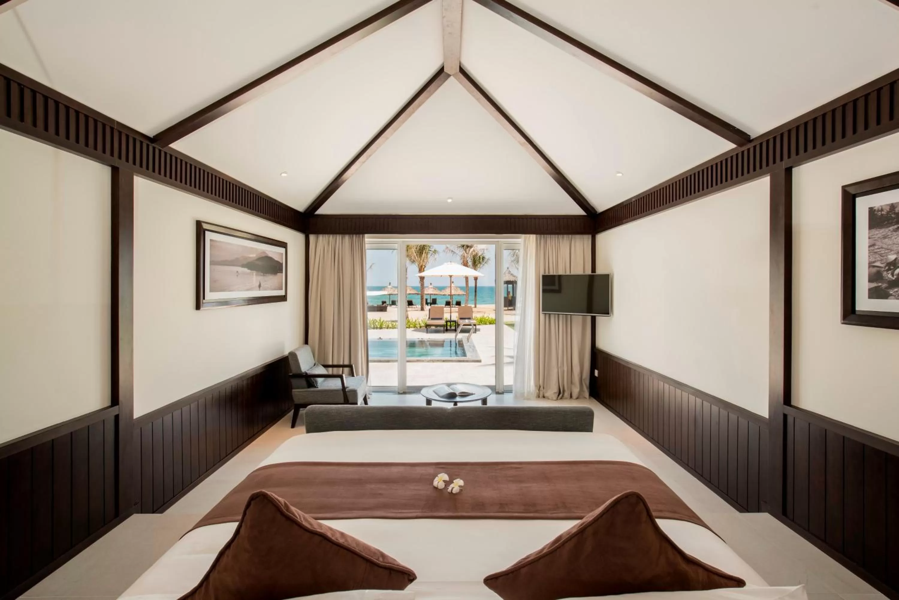 Bed in Boutique Hoi An Resort