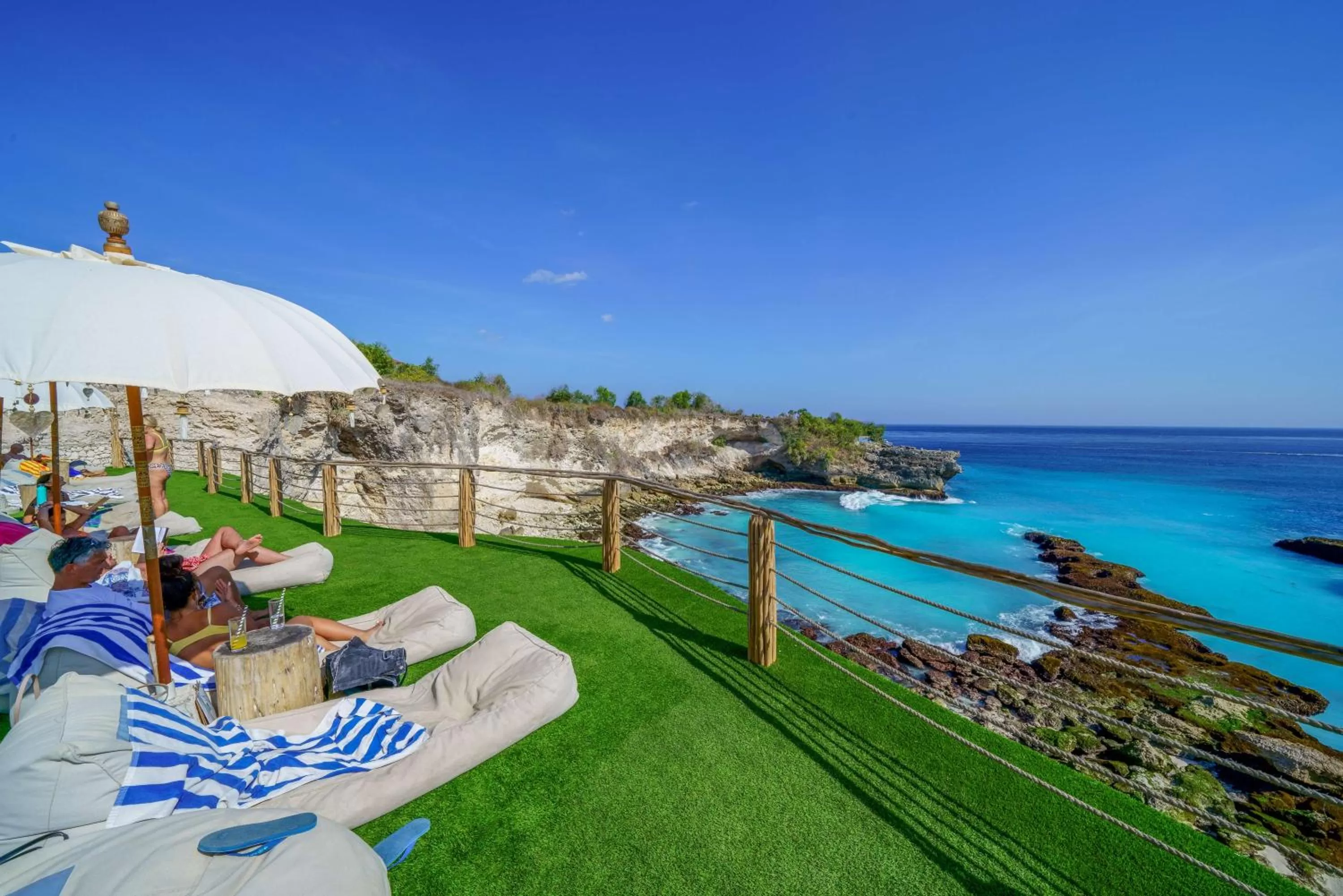 Lounge or bar in Blue Lagoon Avia Villas