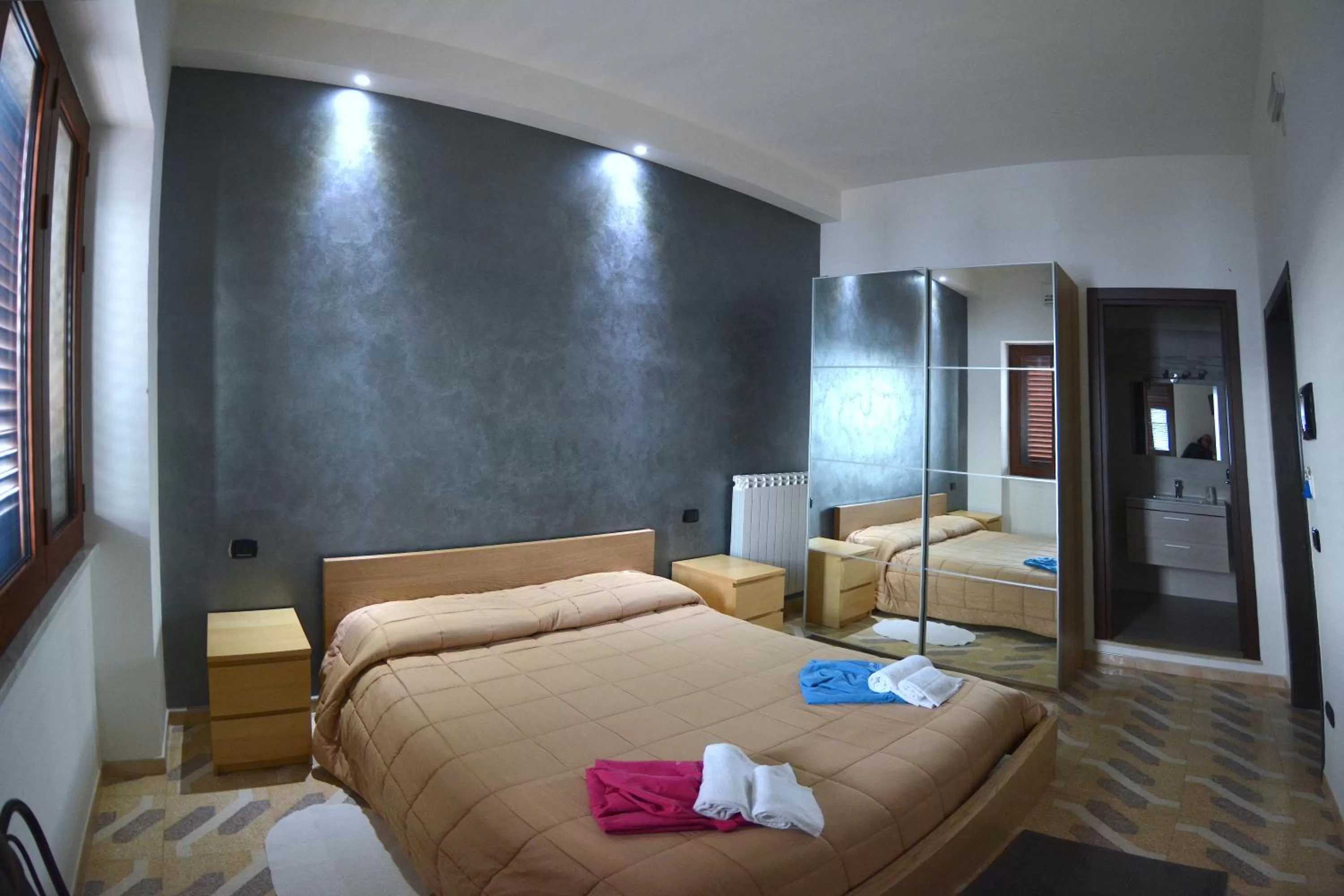 Photo of the whole room, Bed in Bed & breakfast "MAZZINI"