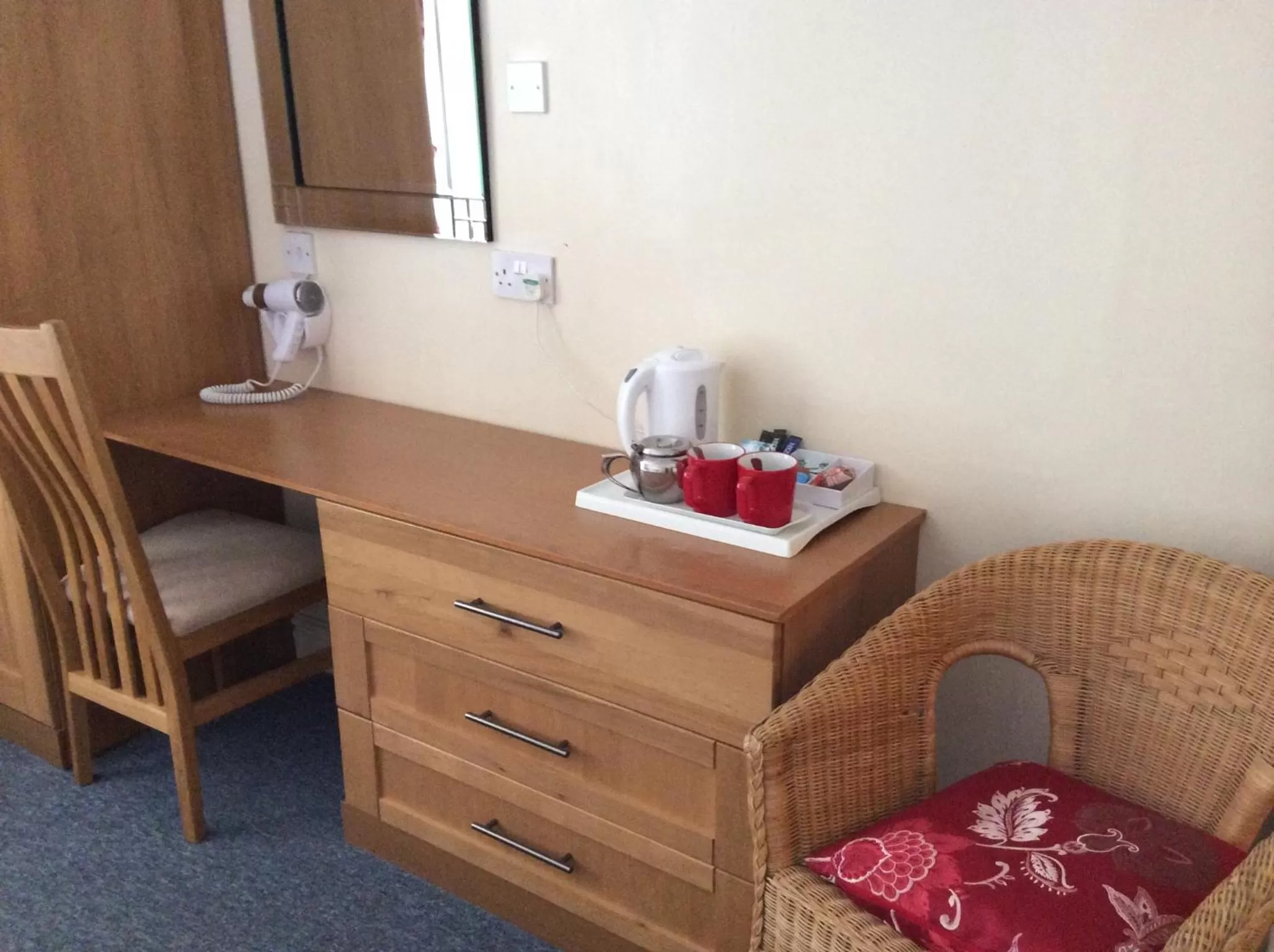 Single Room with Private Bathroom in The Kings Head