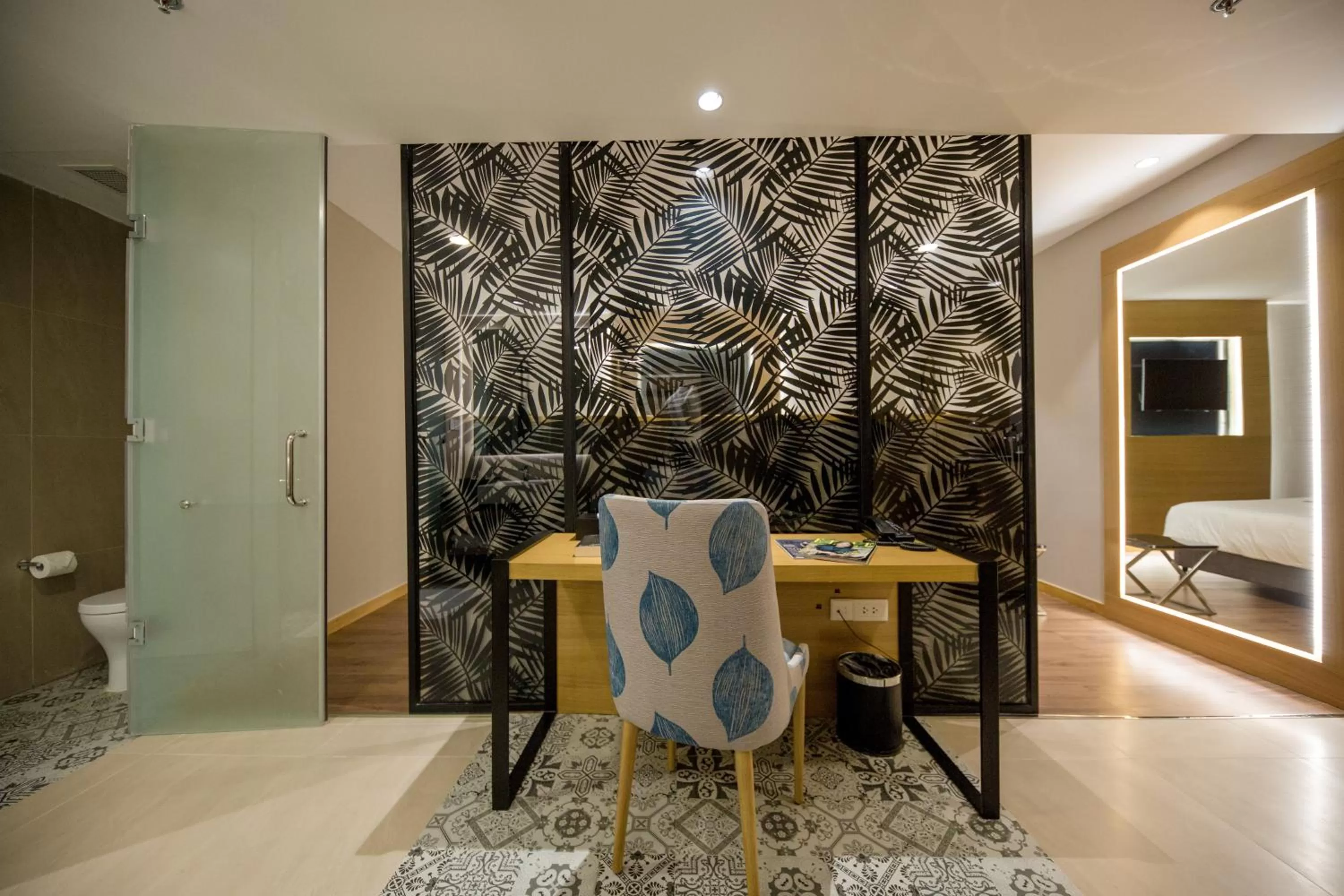 Shower in Quinter Central Nha Trang