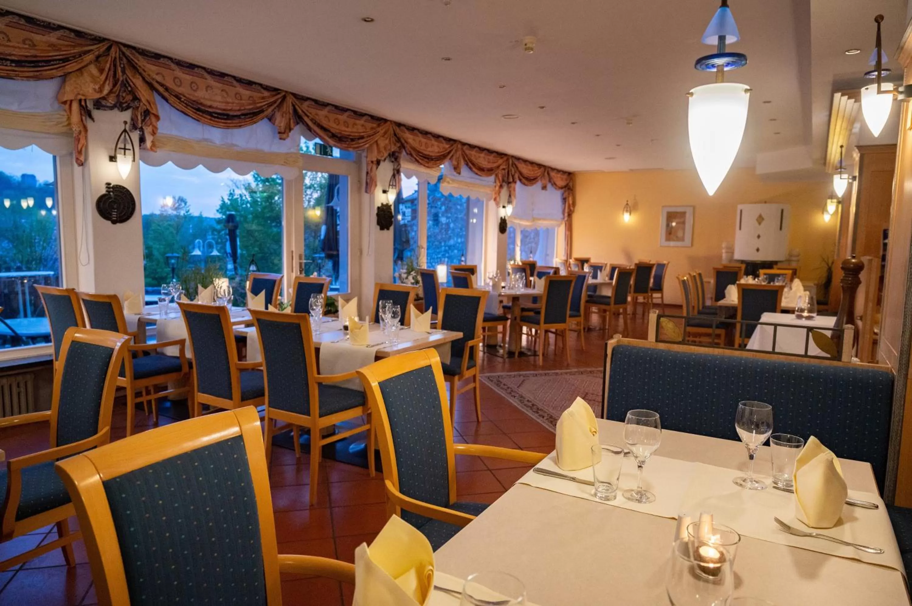 Restaurant/places to eat in Hotel Wetzlarer Hof