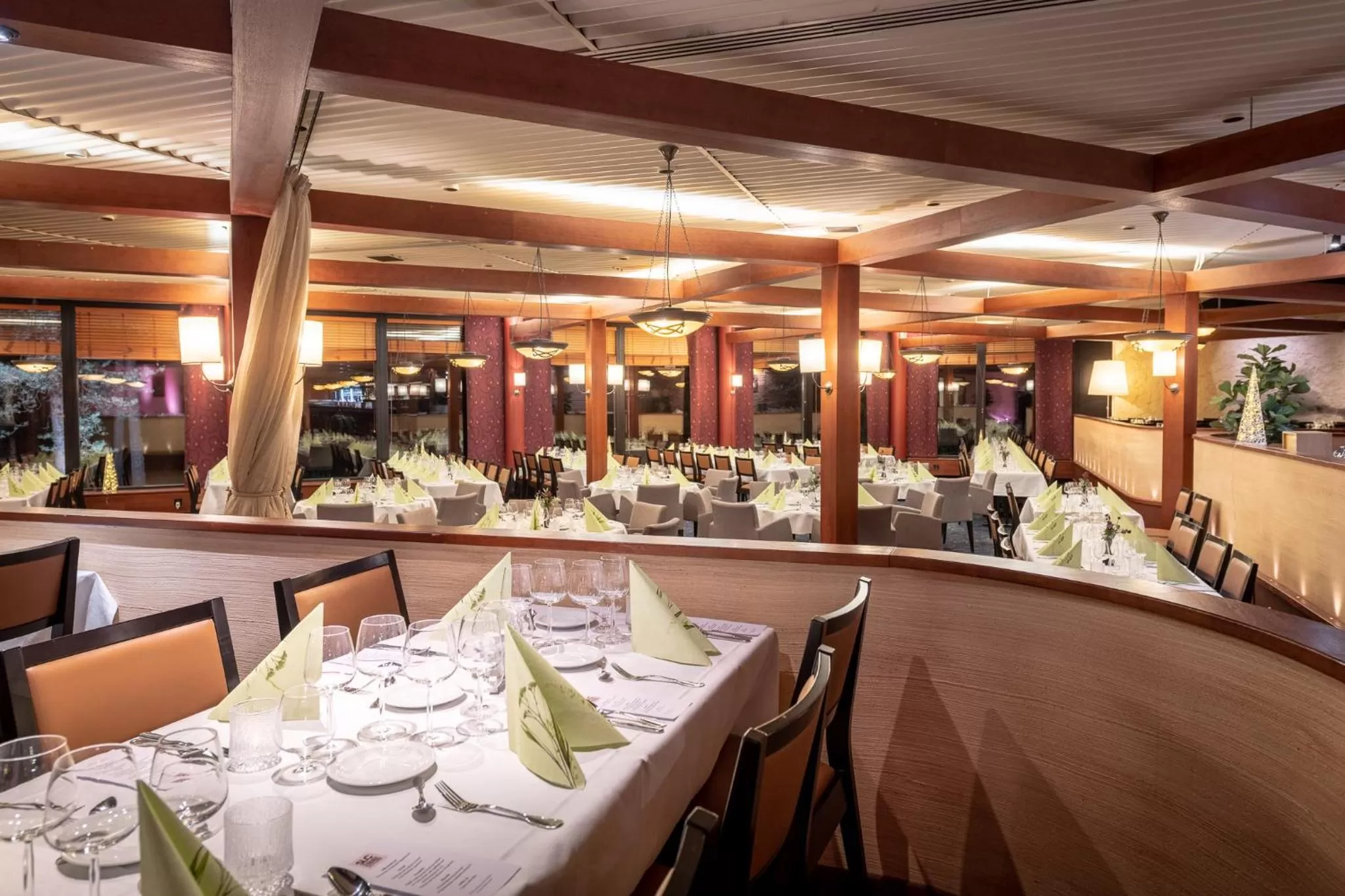 Restaurant/places to eat in Hotel Korpilampi