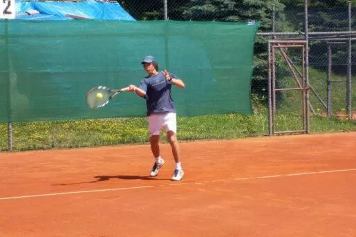 Tennis court in Wellness Hotel Central