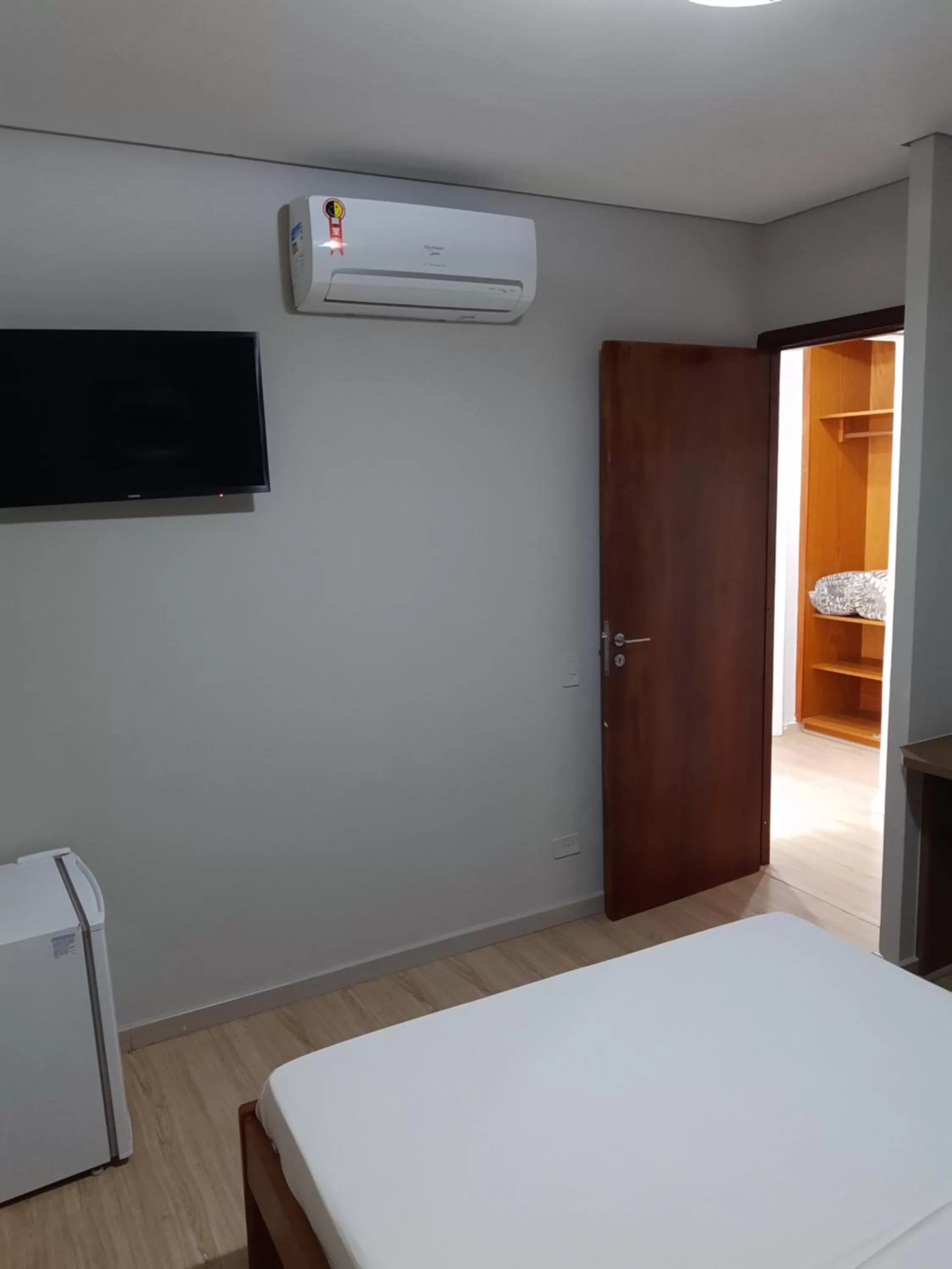 TV and multimedia, Bed in Rede Andrade Guaíra