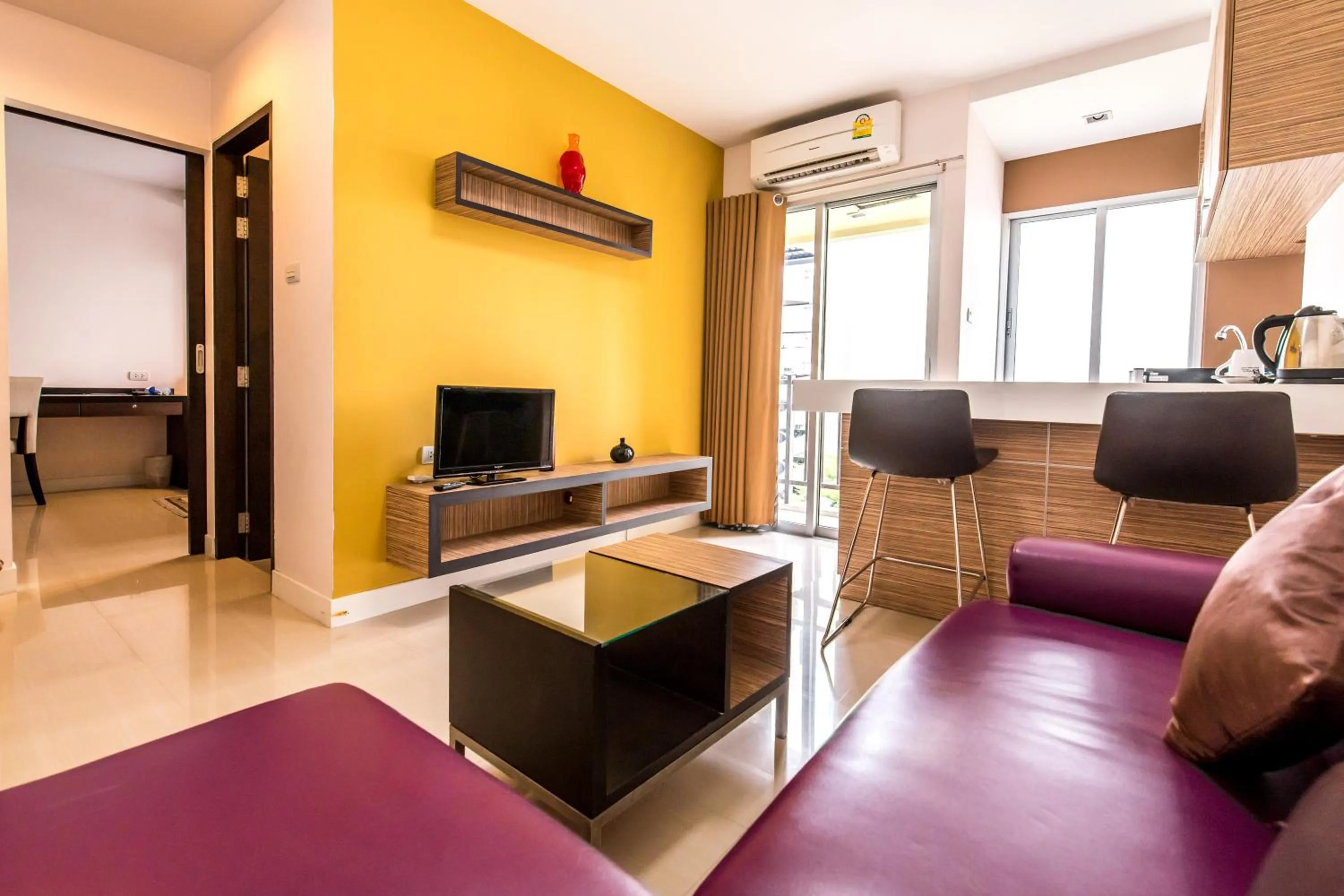 Palette Bella B All Suites Bangkok Hotel