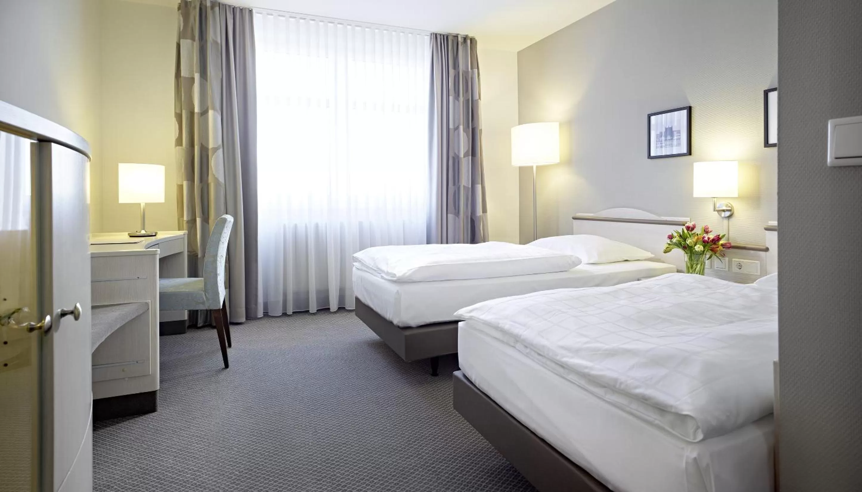 Bed in Sachsenpark-Hotel