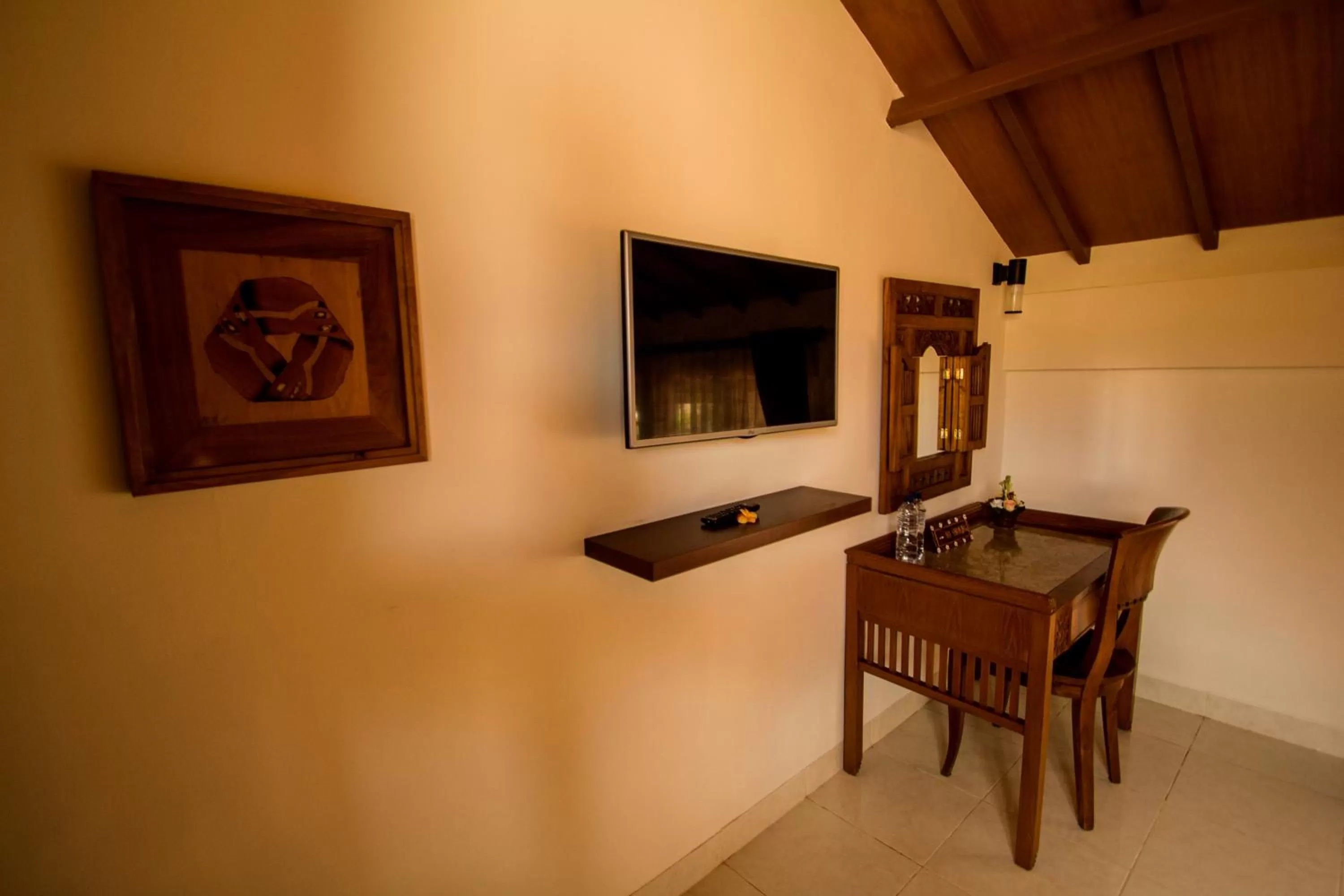 TV and multimedia in Manzelejepun Villa & Pavilion