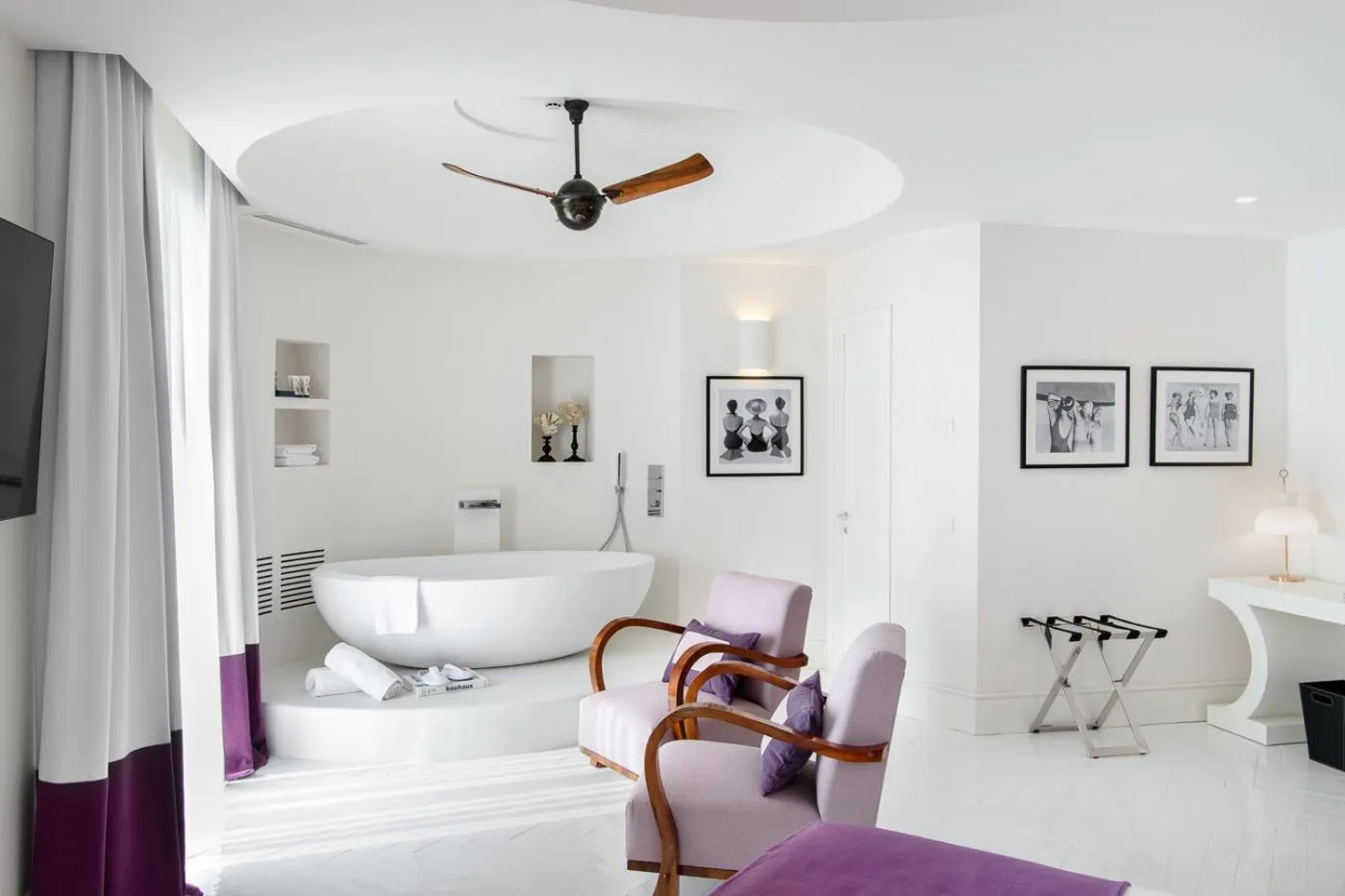 Bath in Hotel Miramalfi