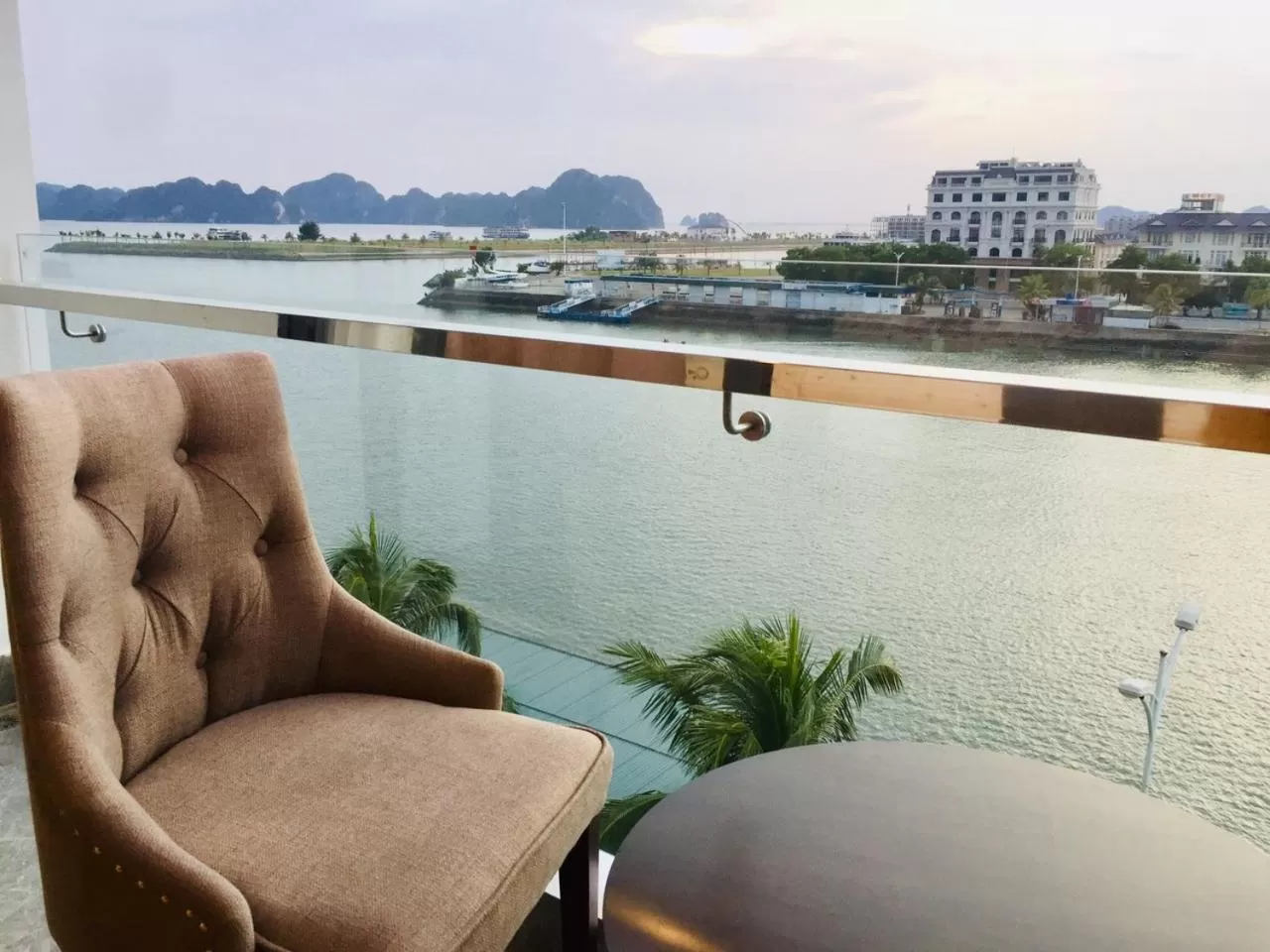 Golden Palm HaLong Hotel