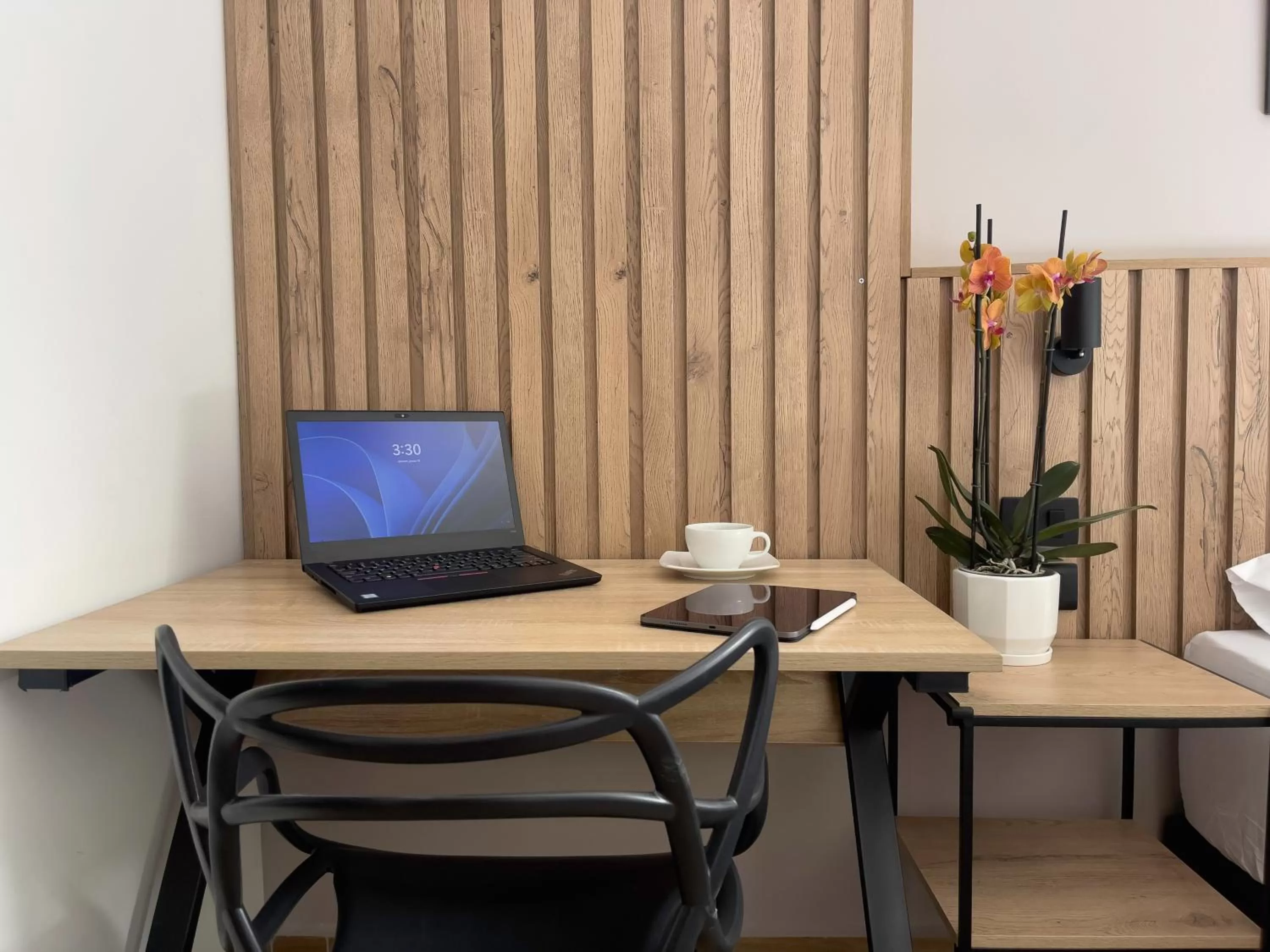Living room, TV/Entertainment Center in Vita Hotel Boutique