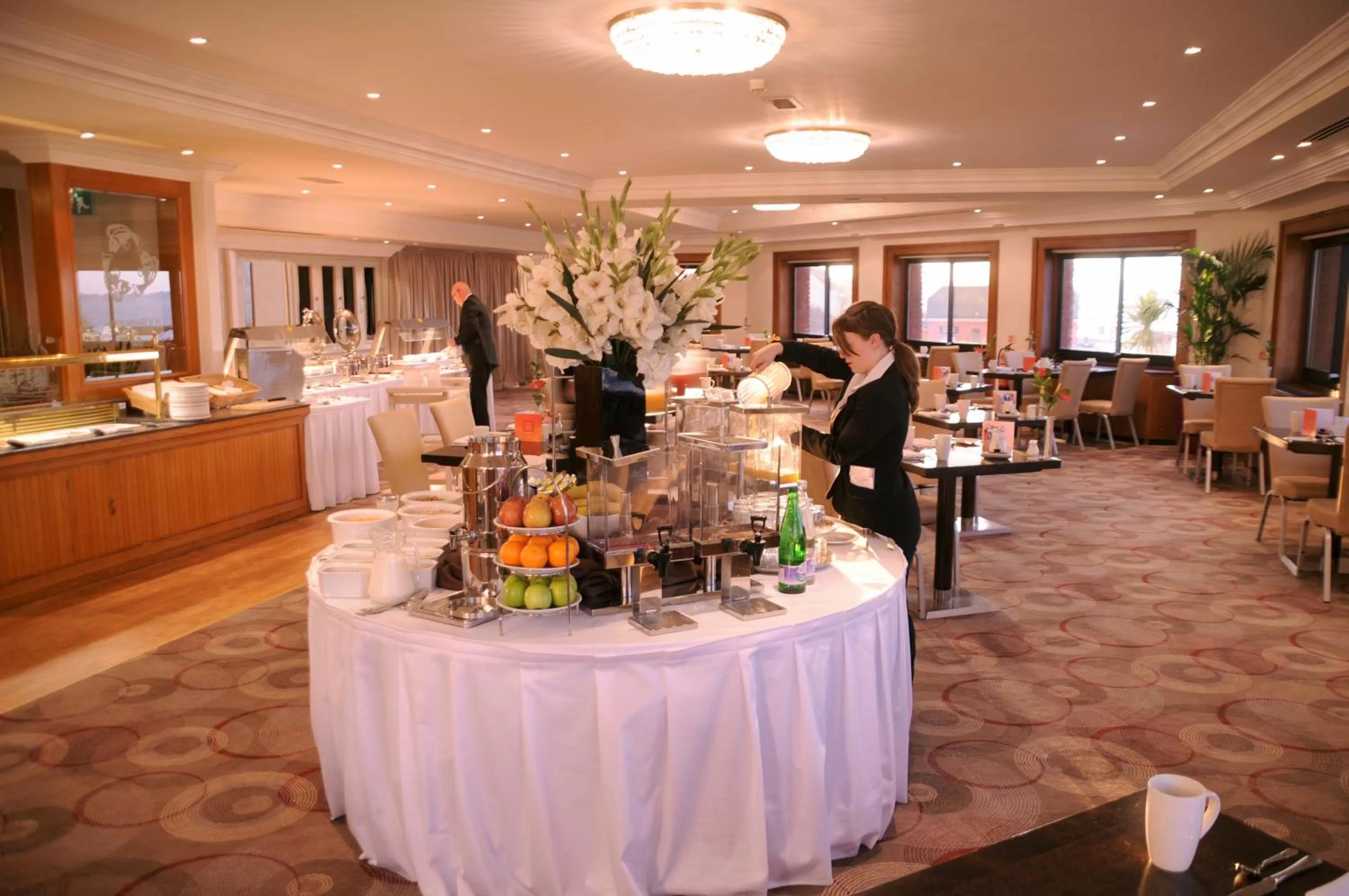 Restaurant/Places to Eat in Poole Quay Hotel