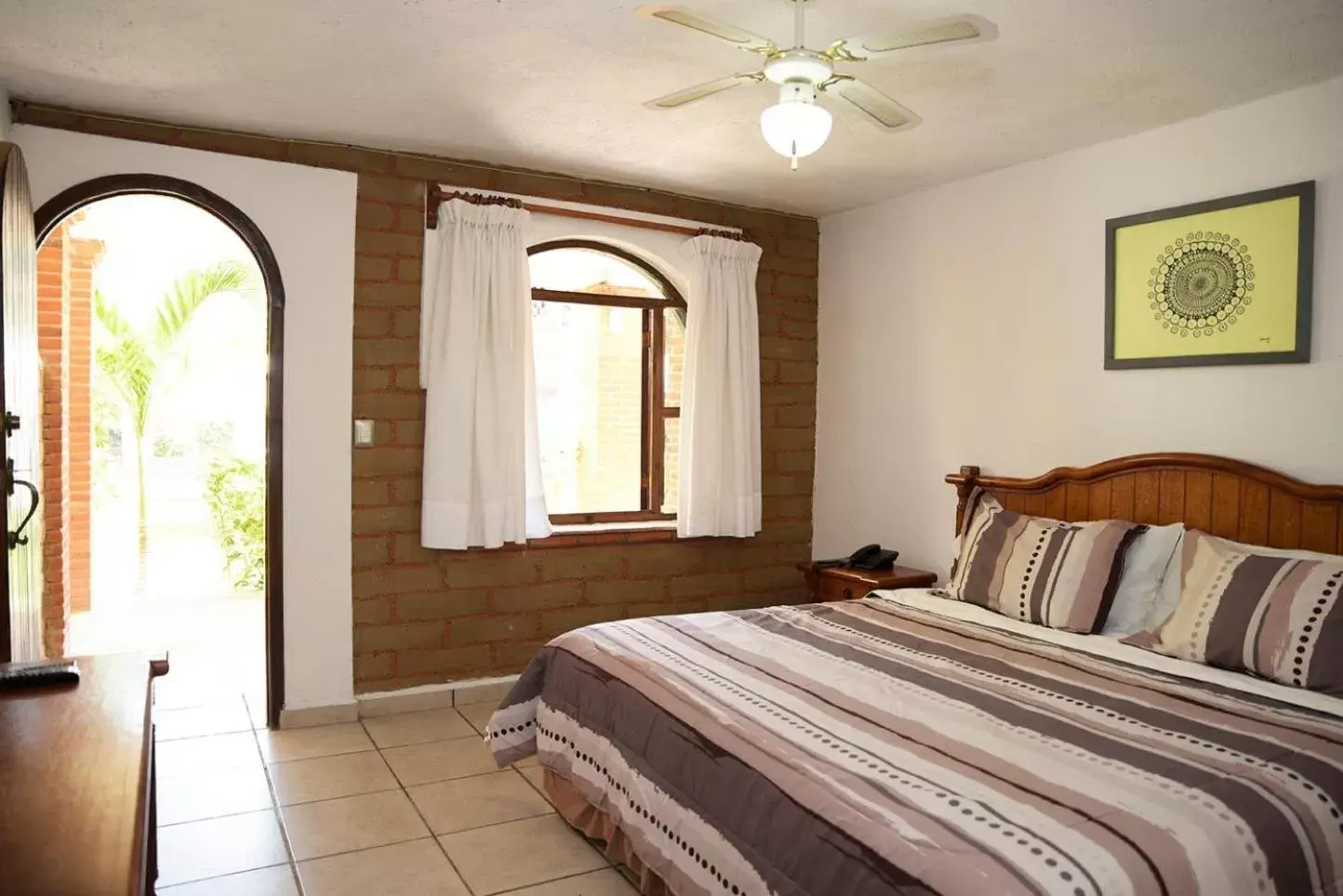 Economy Double Room in Hotel Hacienda Ventana del Cielo Economy Double Room in Hotel Hacienda Ventana del Cielo