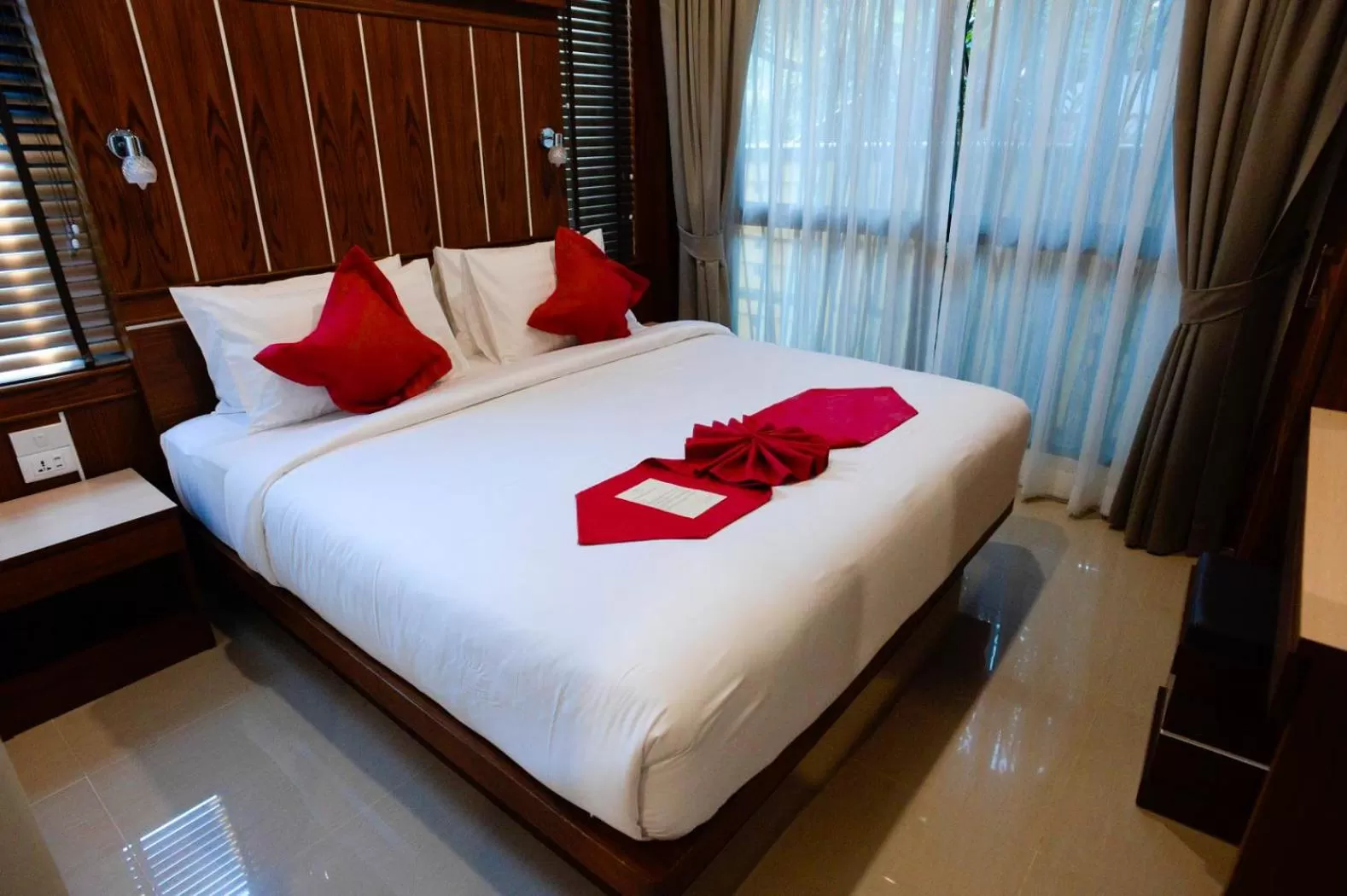 Bed in The Scene Cliff View Villas