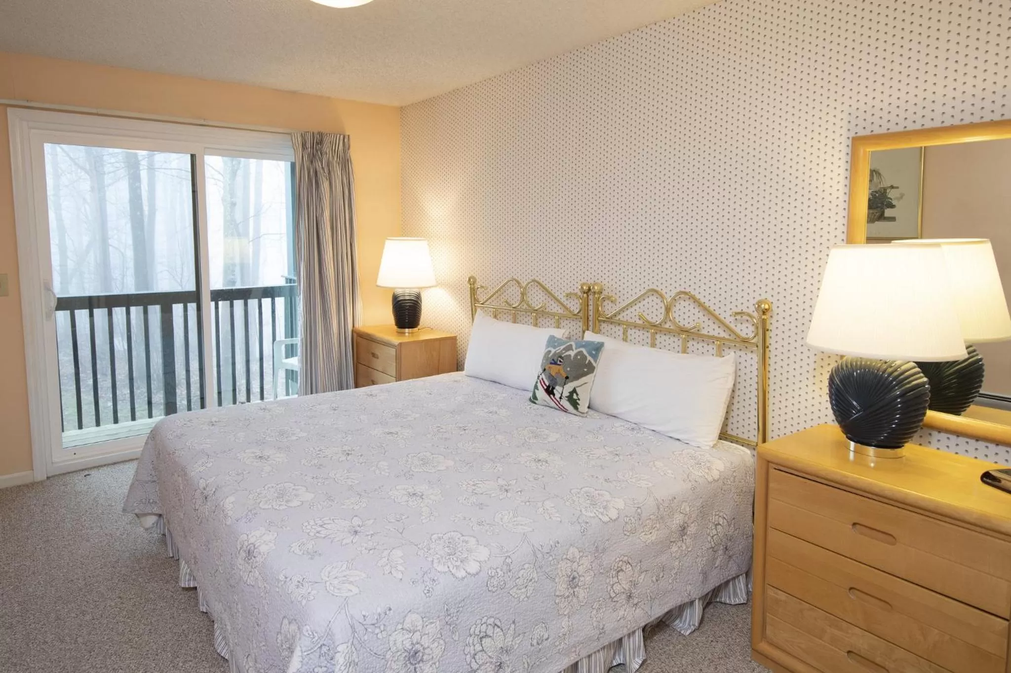 Photo of the whole room, Bed in Winterplace at Okemo, A Vail Resorts Property