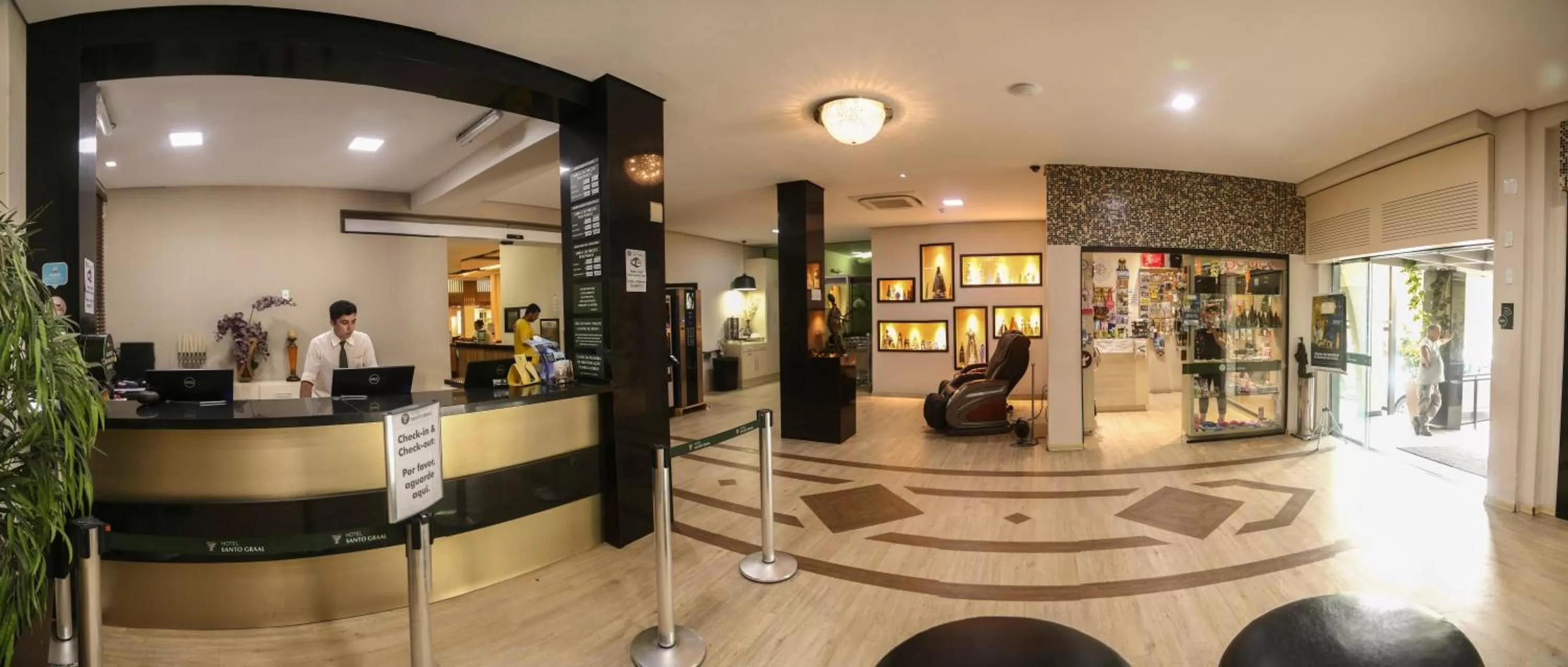 Lobby or reception in Hotel Santo Graal