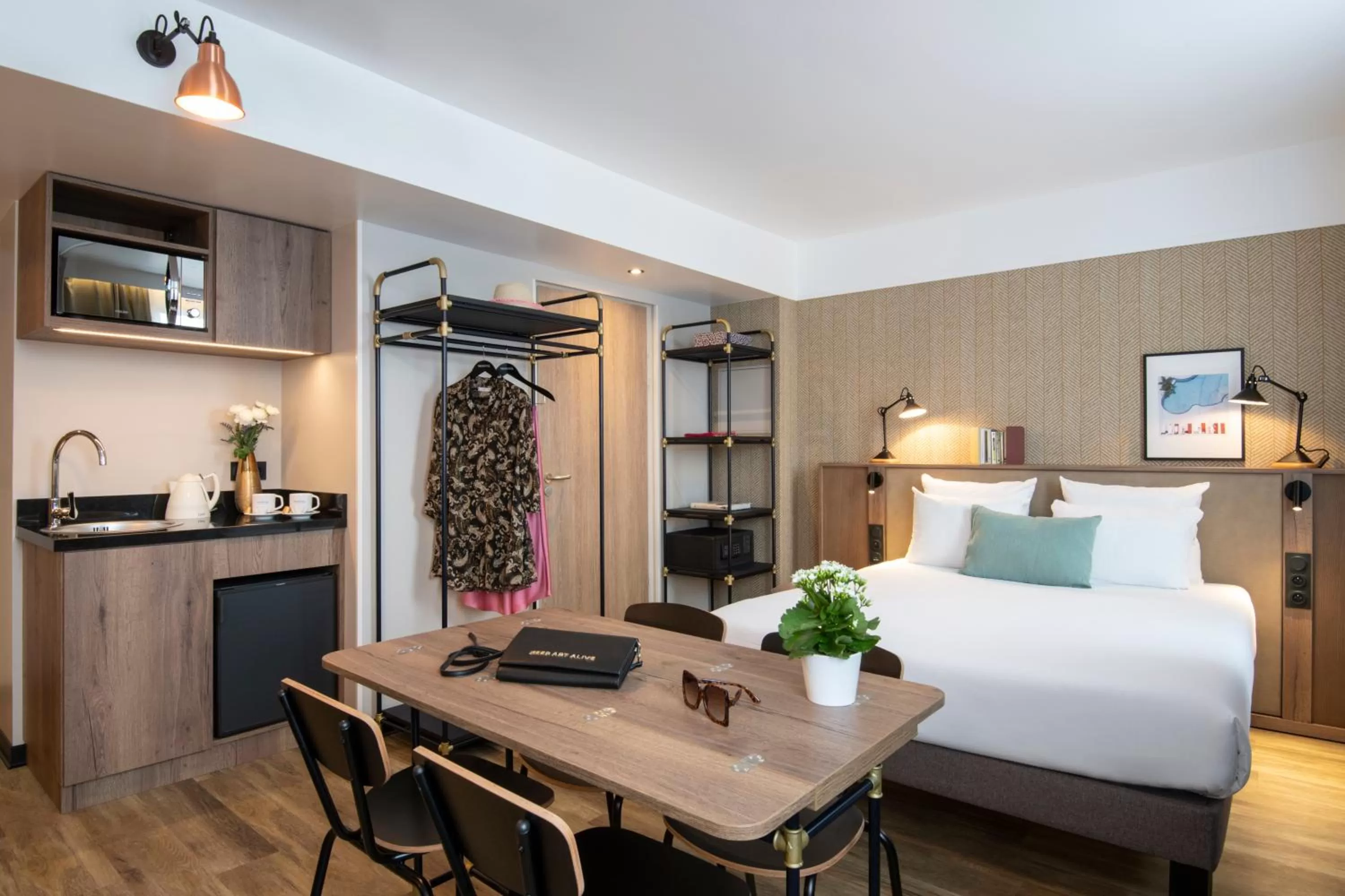 Dining area, Bed in Novotel Suites Nice Airport