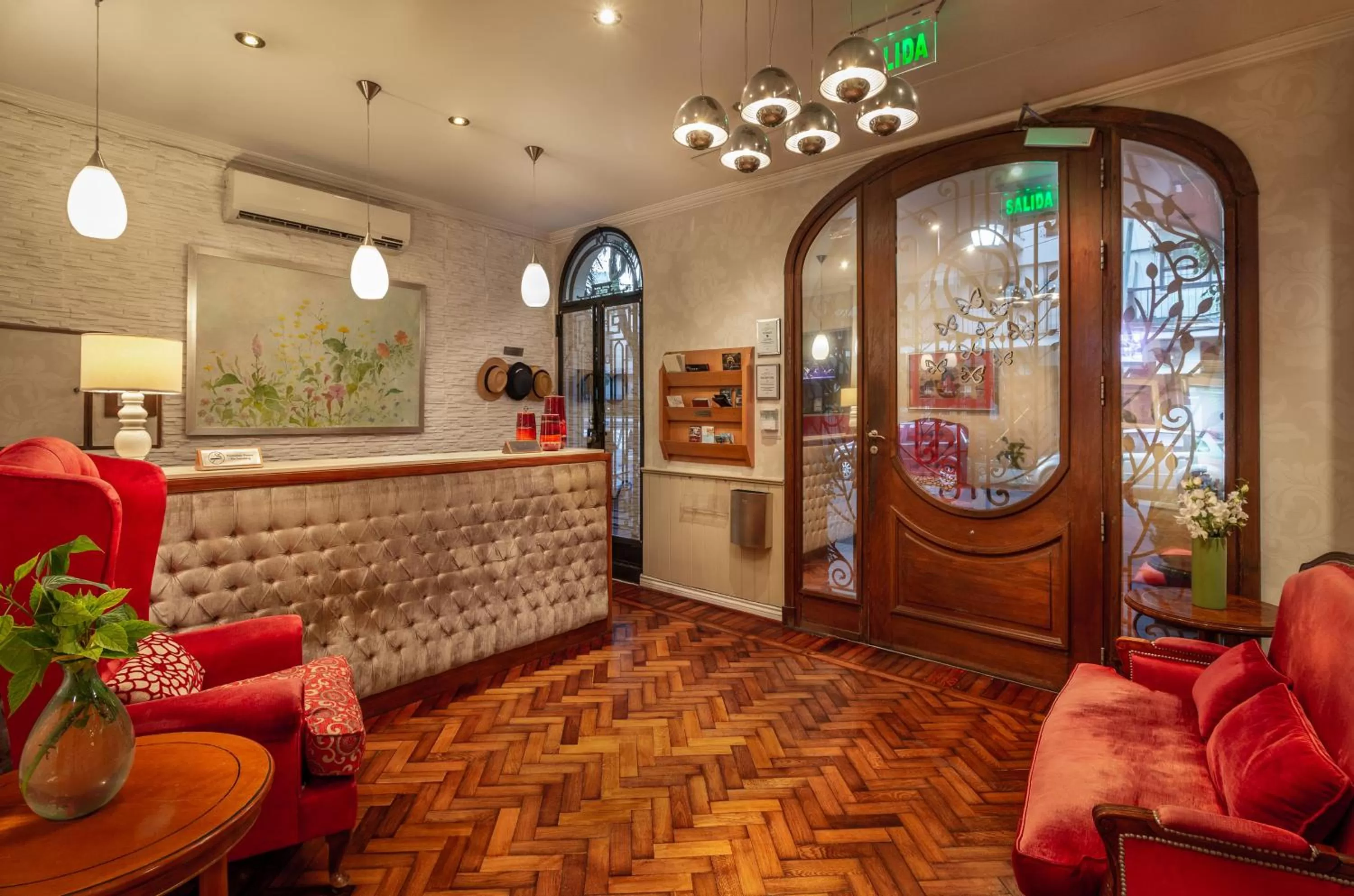 Lobby or reception in Duque Hotel Boutique & Spa