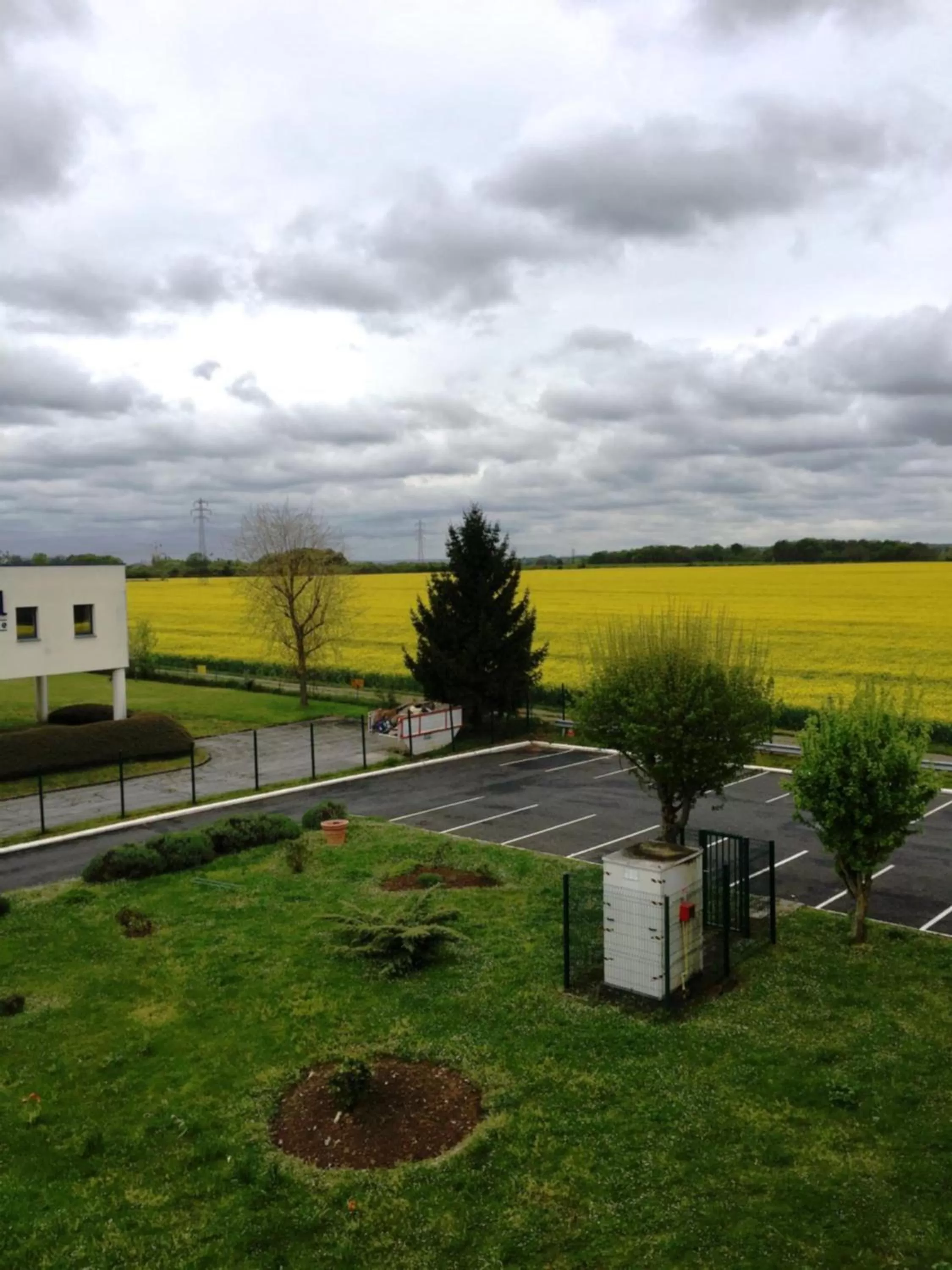 Property building in ibis budget Santeny