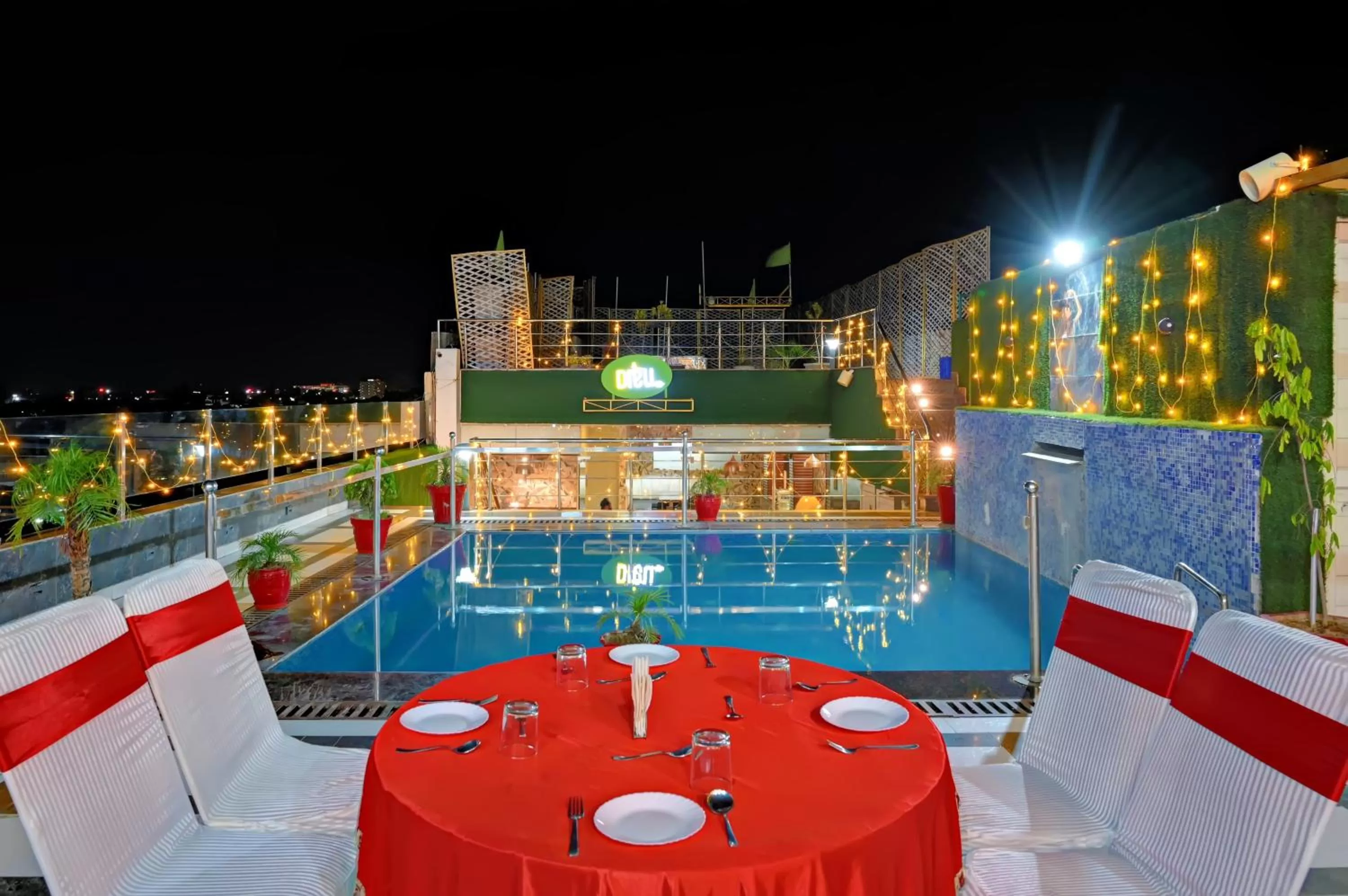 Pool view, Restaurant/Places to Eat in DIEU Sallow royal suites