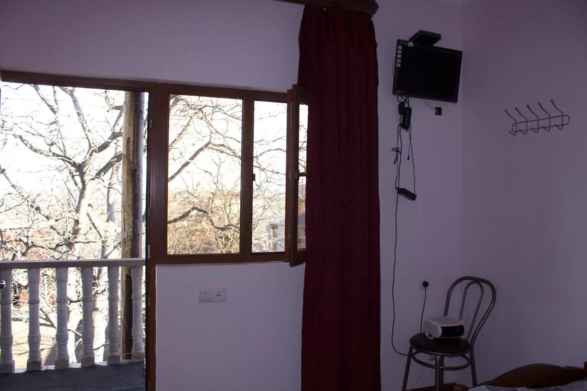 Balcony/Terrace in Tatev Shinuhayr Hotel'