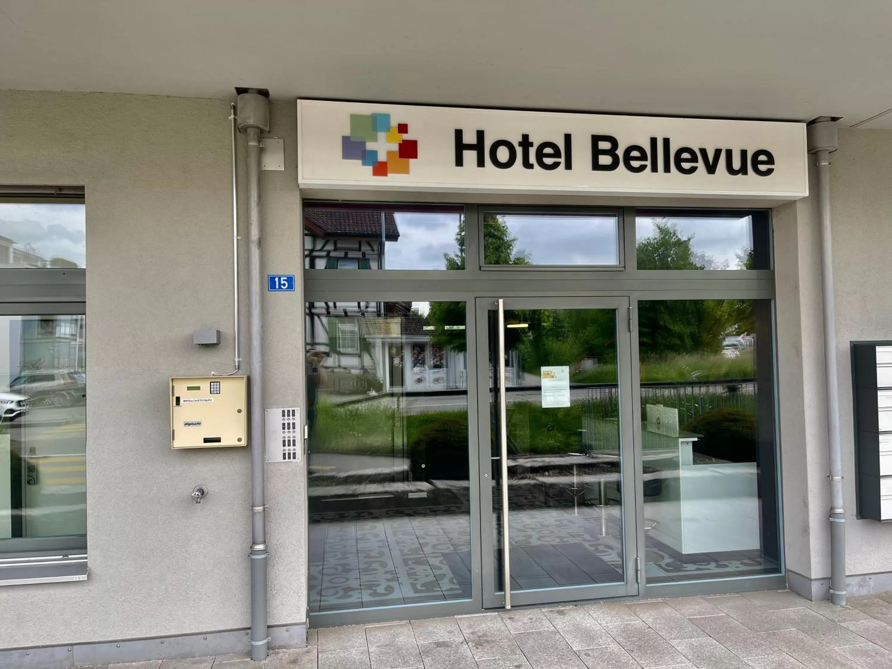 Day in Hotel Swiss Bellevue