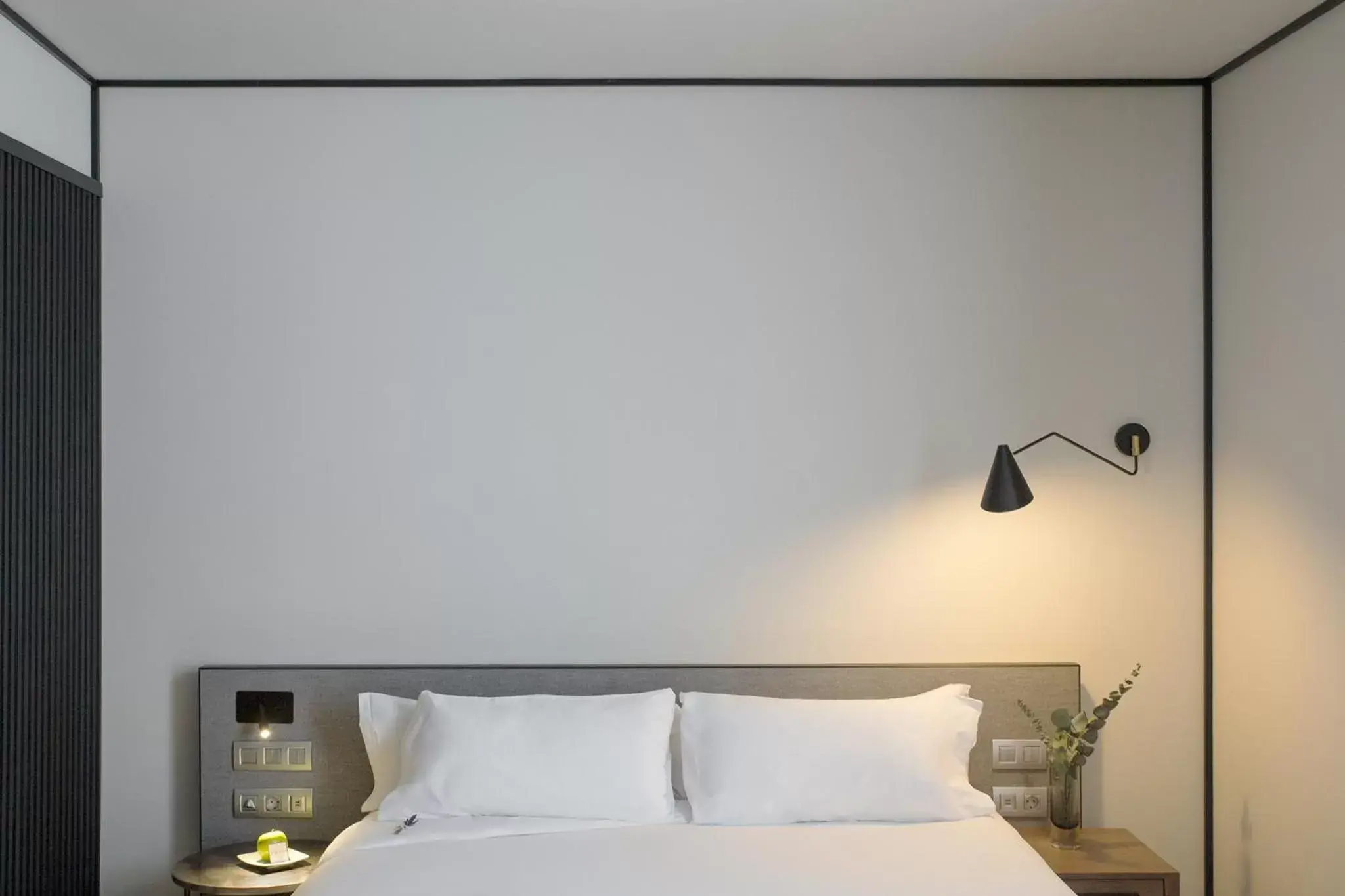 Double or Twin Room (1-2 Adults) in ICON Embassy Double or Twin Room (1-2 Adults) in ICON Embassy