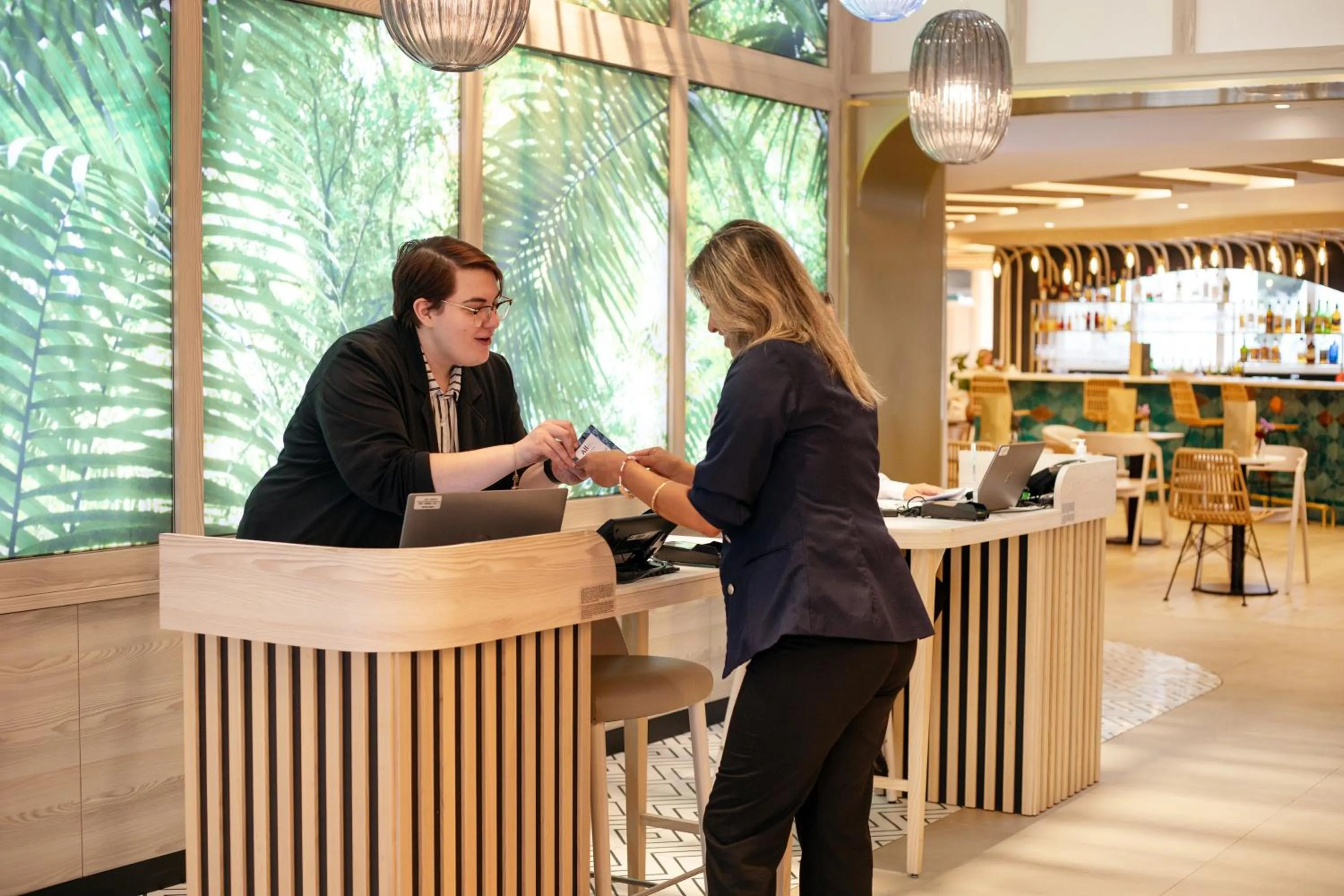 Staff in Novotel Montpellier