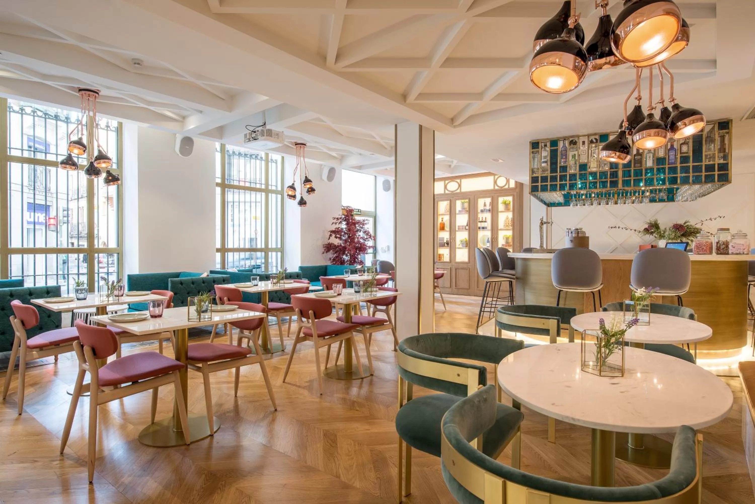 Restaurant/places to eat in Vincci Centrum