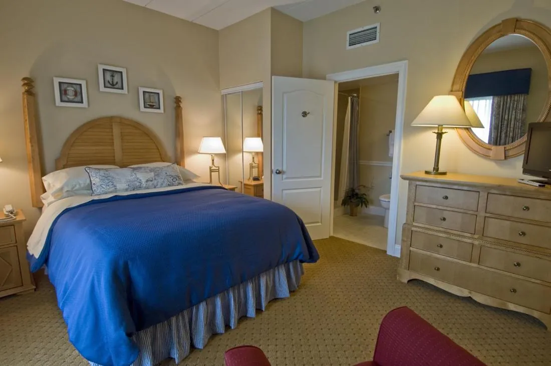 Bedroom, Bed in The Cove at Yarmouth by Westgate Resorts