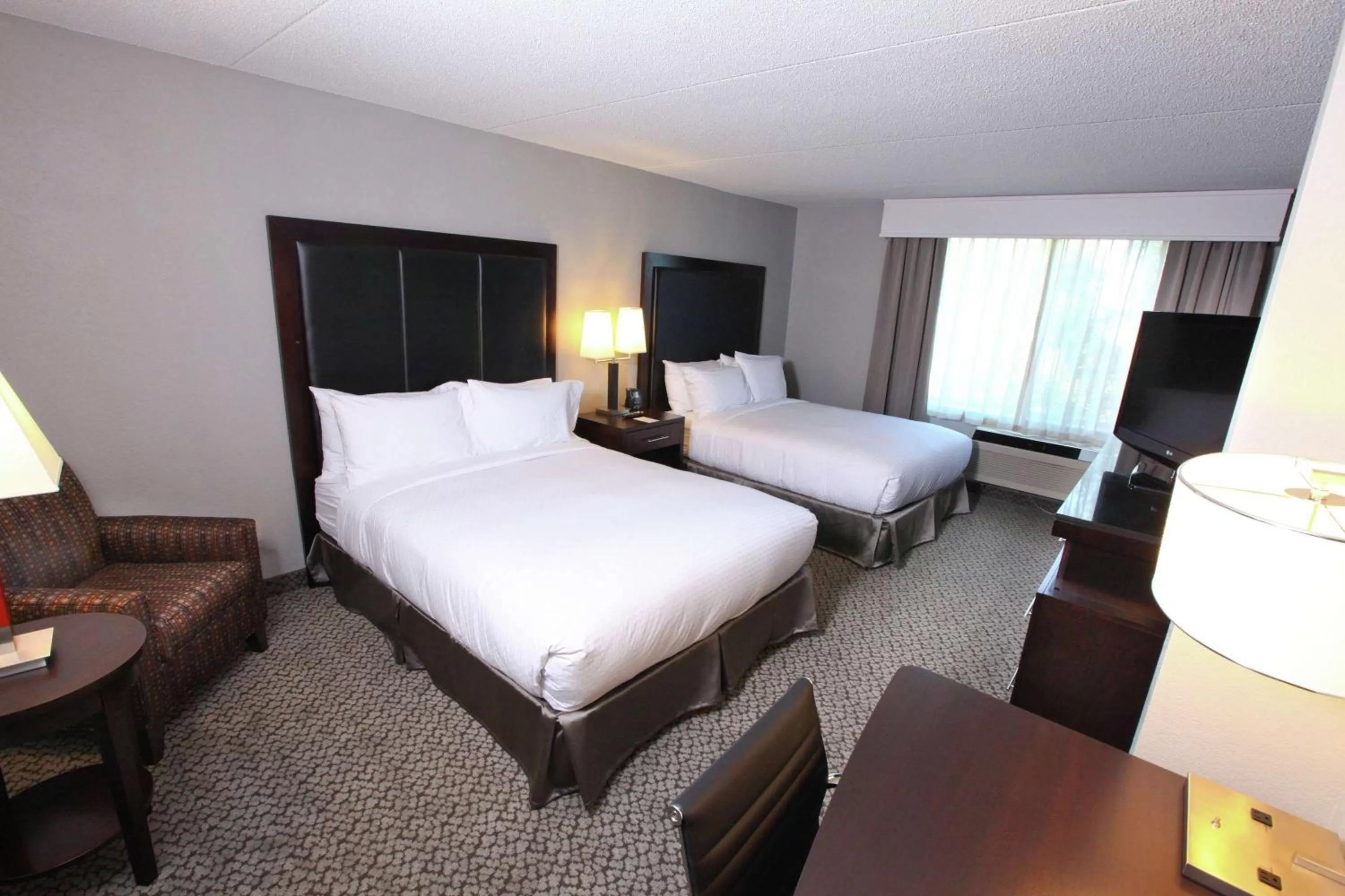 Queen Room with Two Queen Beds in Hilton Garden Inn Des Moines Airport