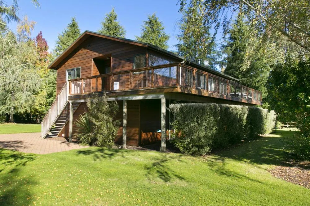 Property building in Tongariro Lodge