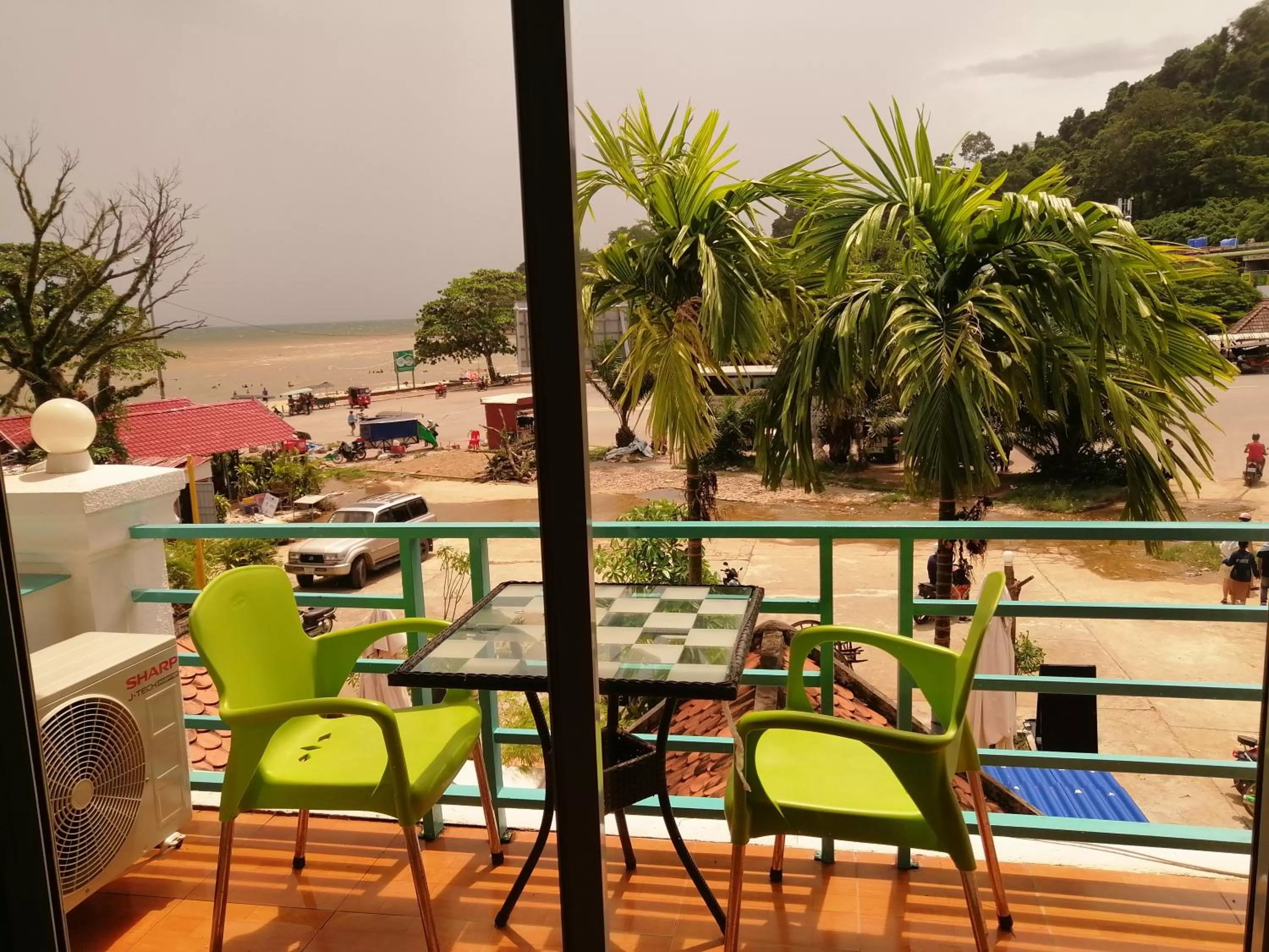 Pool View in Hotel de la Plage