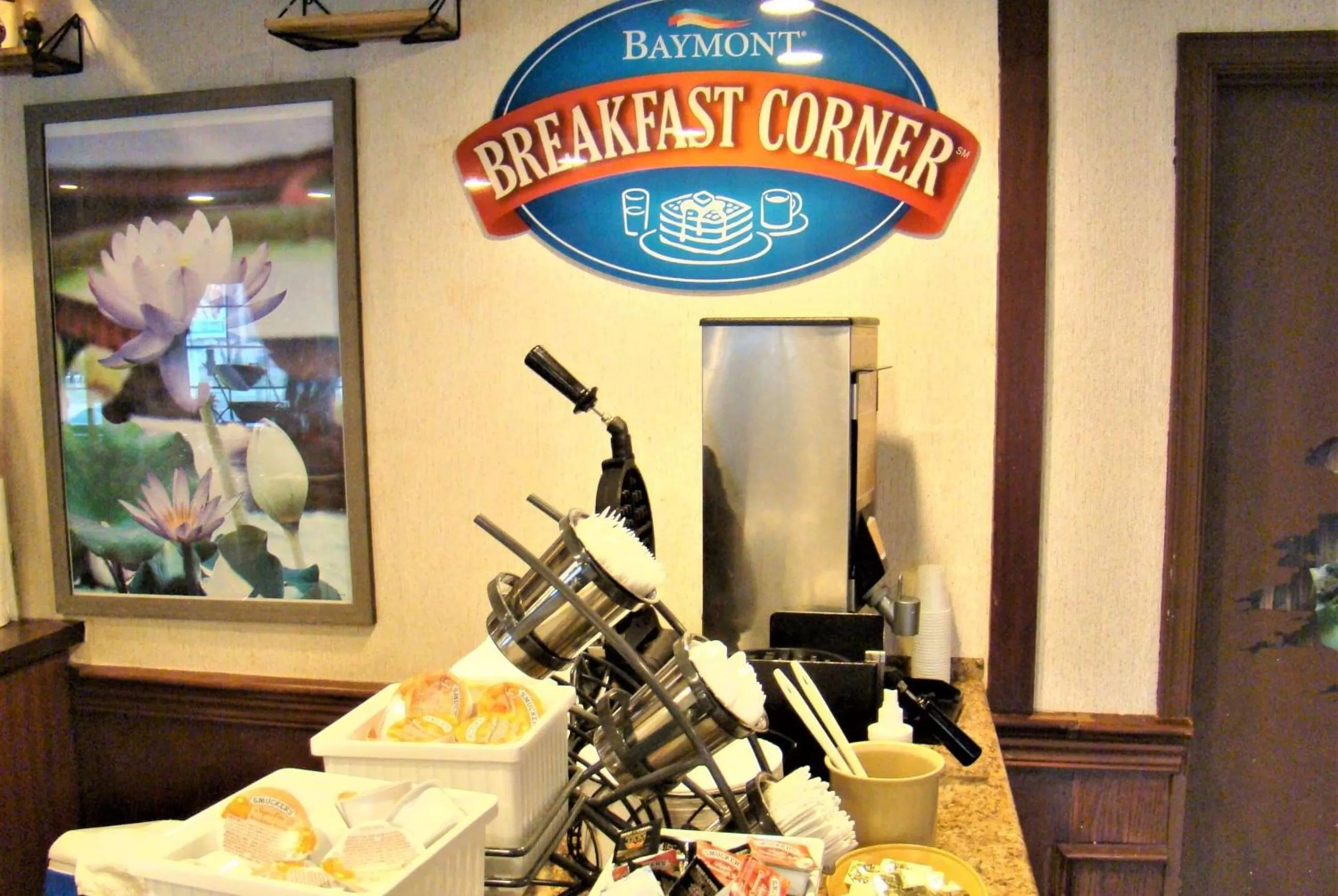 Restaurant/places to eat in Baymont by Wyndham Front Royal Near Shenandoah National Park