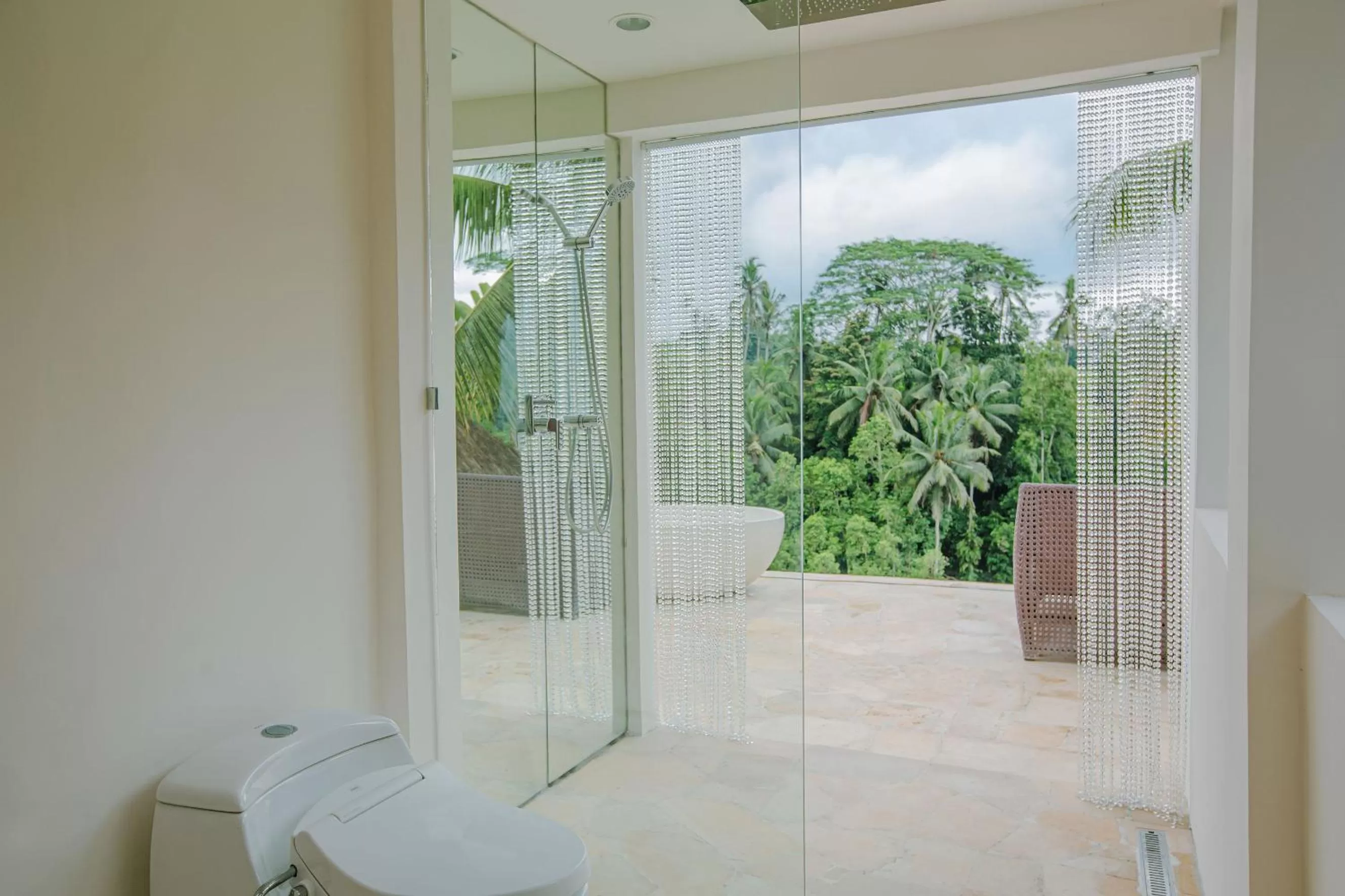 Shower in Villa Cella Bella Ubud