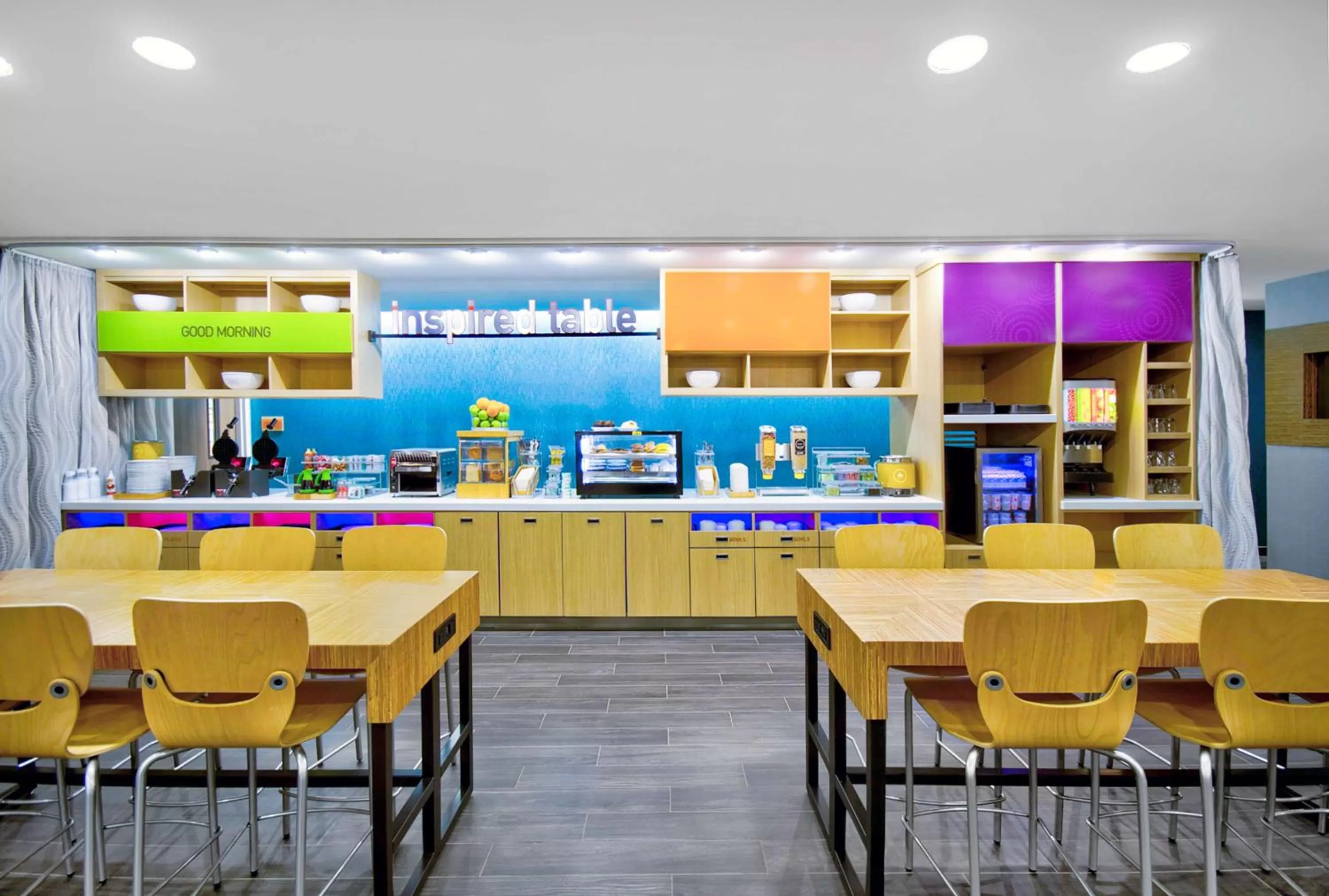 Breakfast in Home2 Suites By Hilton Whitestown - Indianapolis Northwest