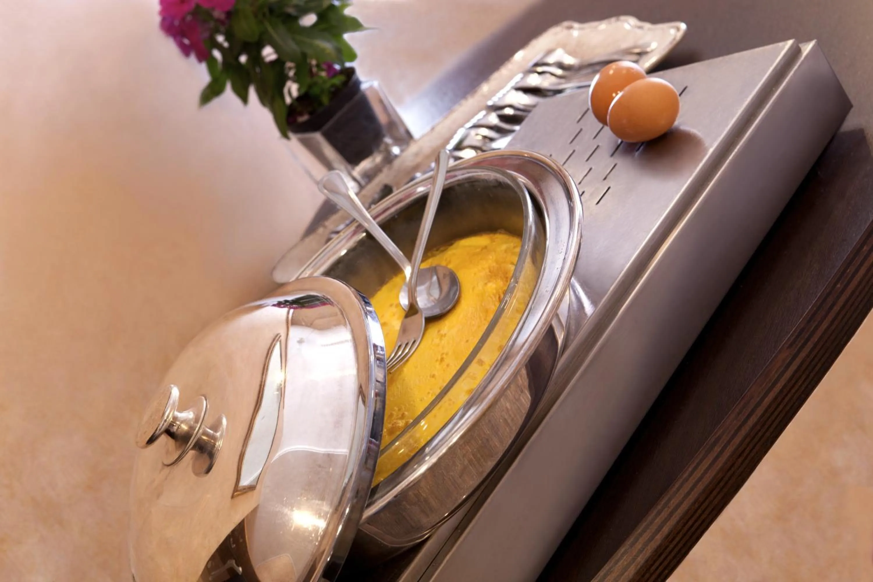 Buffet breakfast in Hotel Mennini