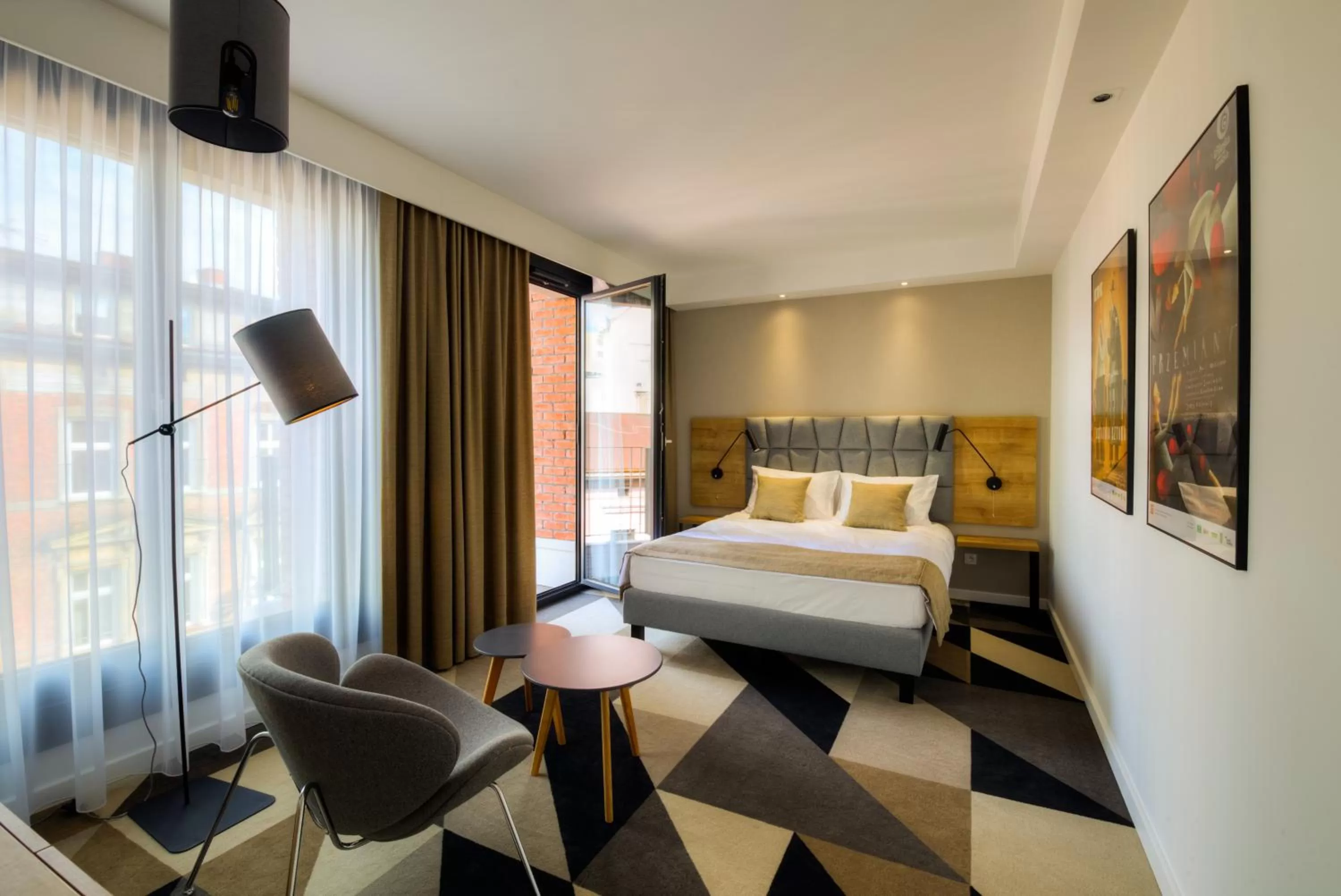 Photo of the whole room, Bed in Lwowska 1