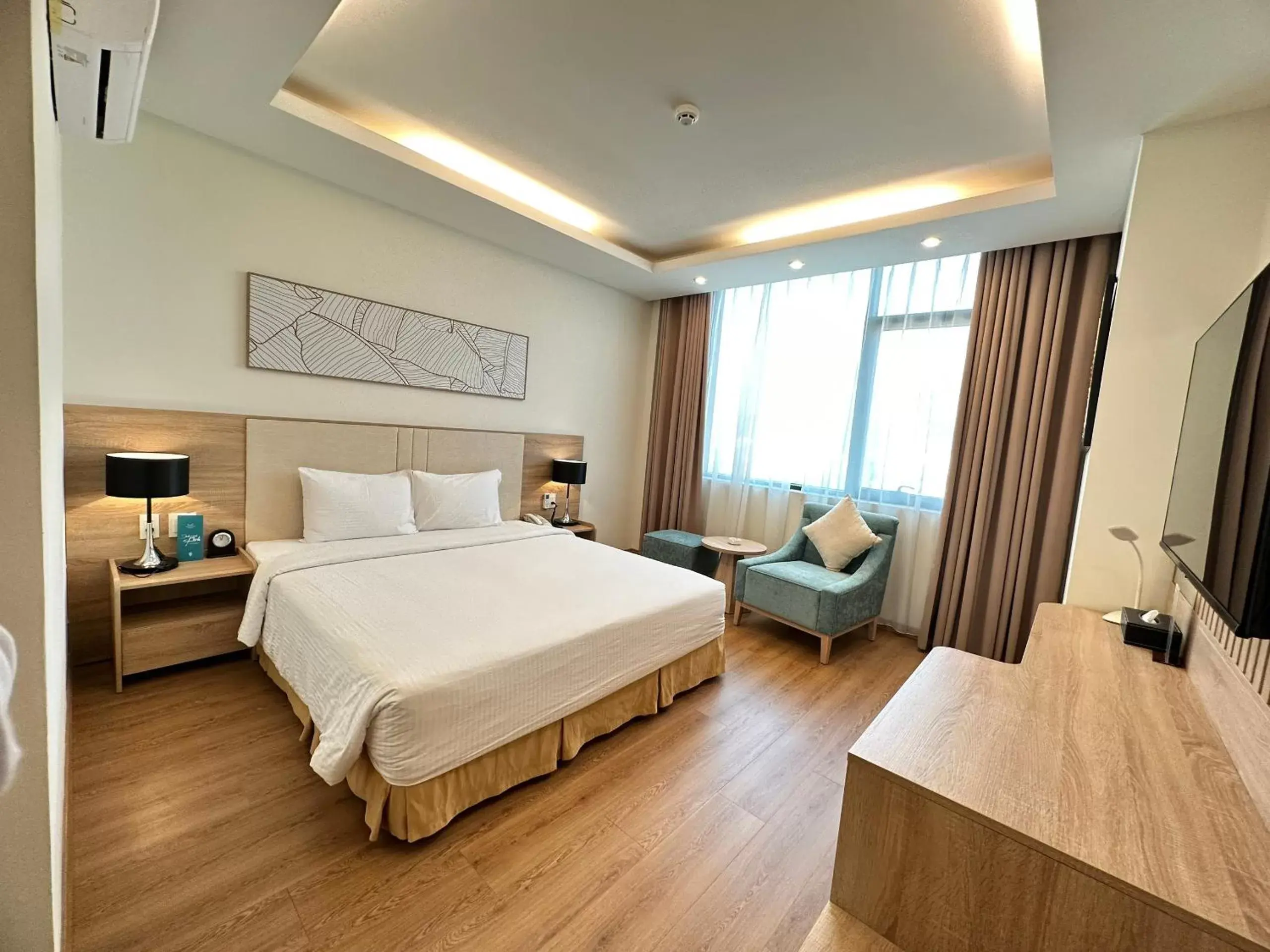 Superior King Room in Muong Thanh Holiday Vung Tau Hotel Superior King Room in Muong Thanh Holiday Vung Tau Hotel