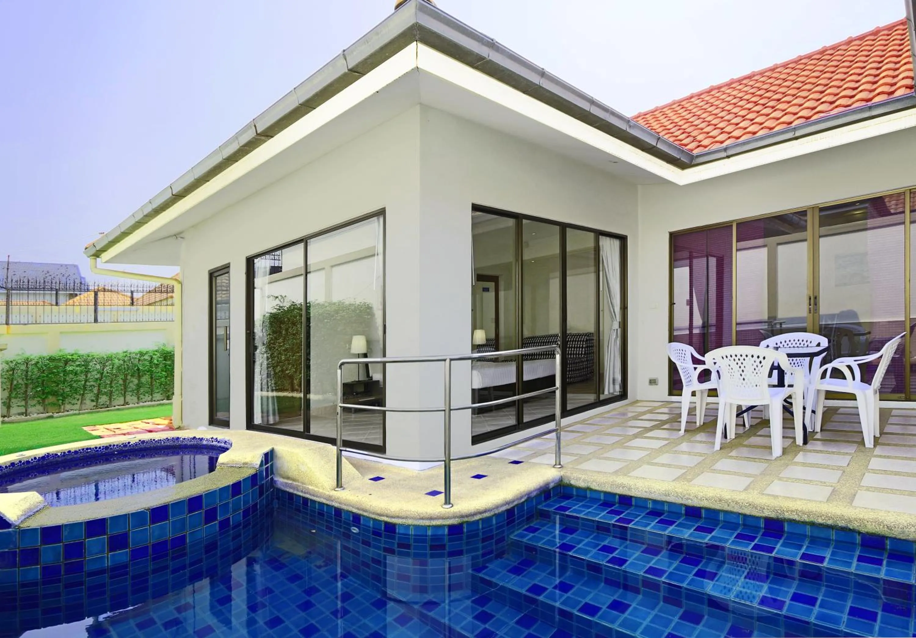 Swimming pool in Avoca Pool Villas