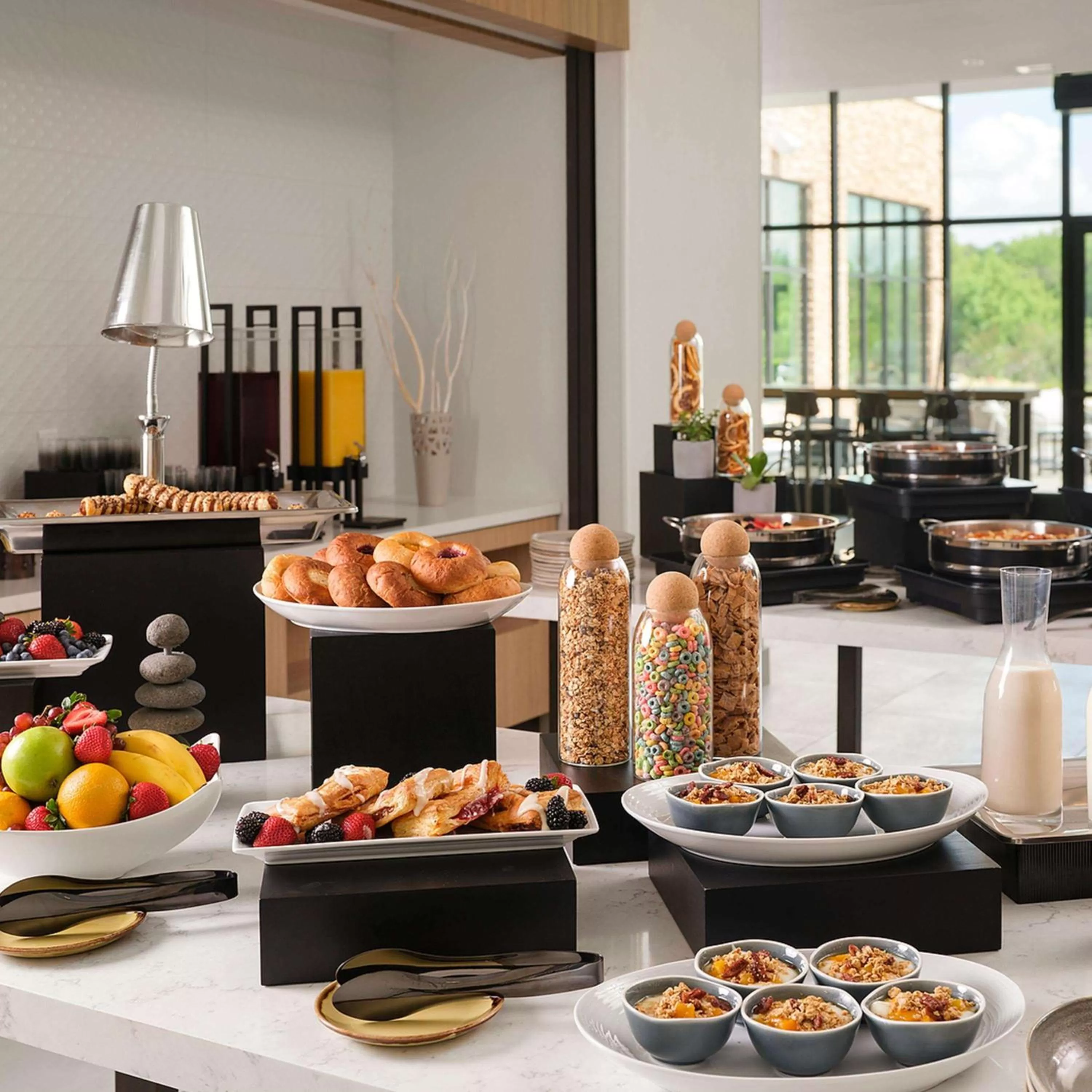 Breakfast in Hilton Garden Inn Grapevine At Silverlake Crossing, Tx