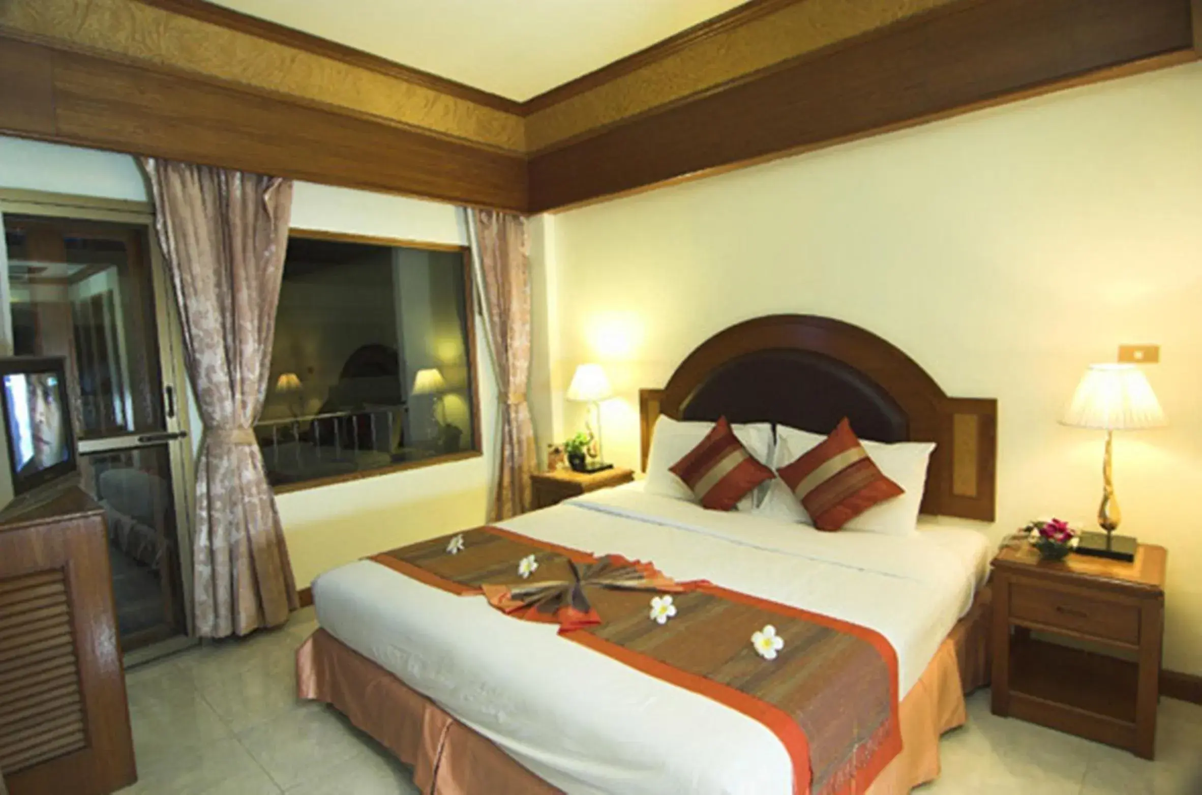 Standard Double Room in PS Hotel Phuket Patong - SHA Plus Standard Double Room in PS Hotel Phuket Patong - SHA Plus