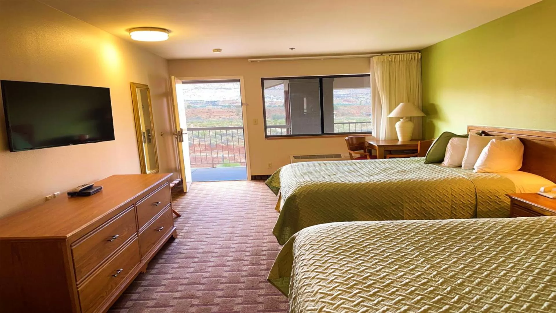 Balcony/Terrace, Bed in The Noor Hotel