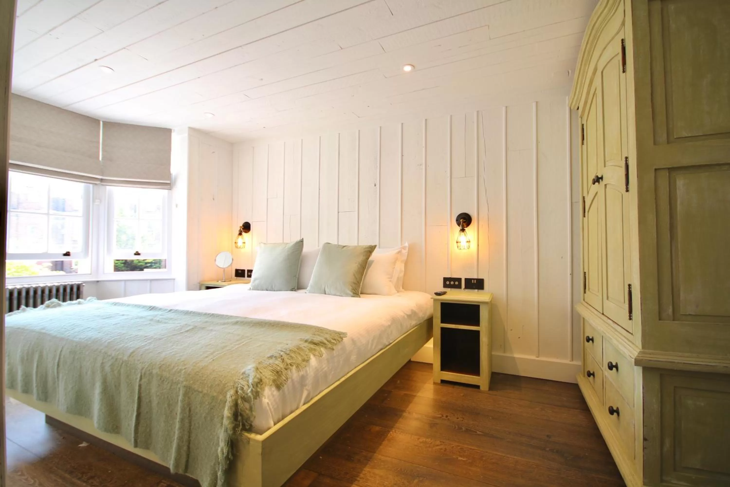 Bed in Becketts Townhouse