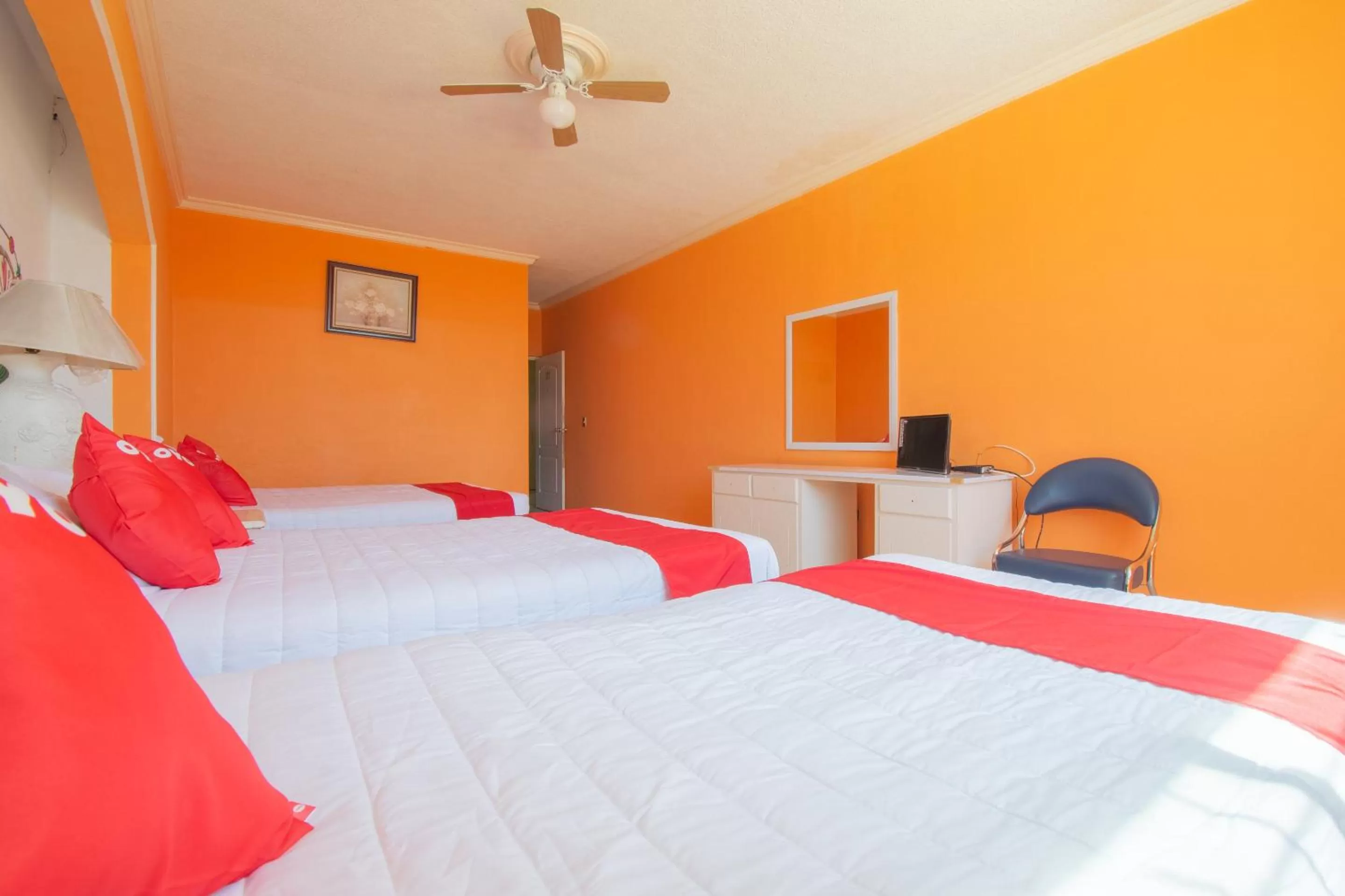 Bedroom in OYO Hotel Casino Del Valle, Matehuala