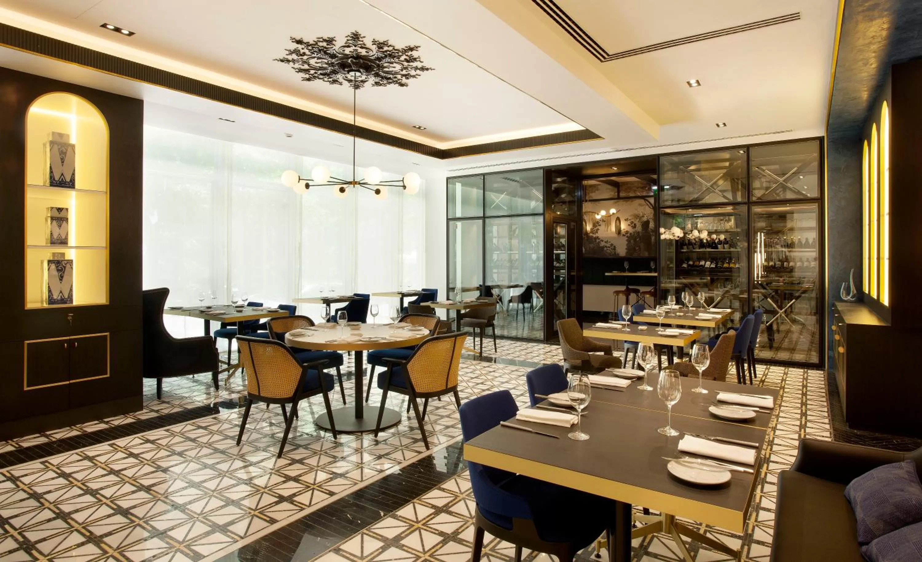 Restaurant/places to eat in Sofitel Lisbon Liberdade