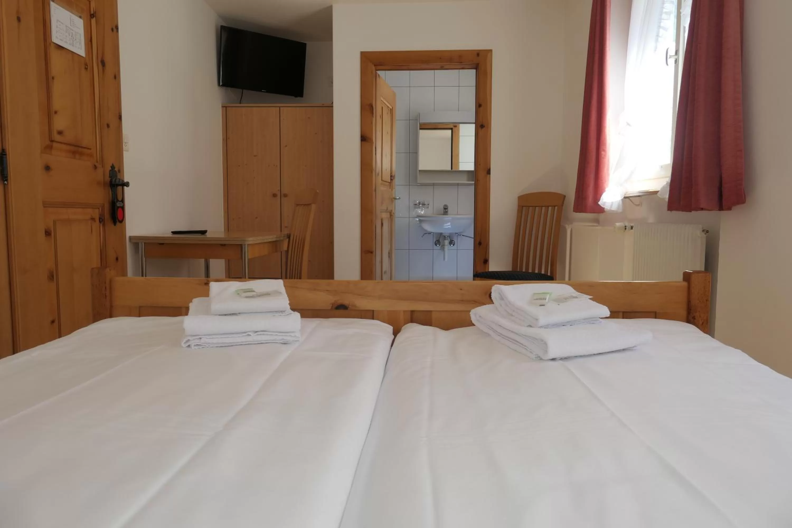 Bedroom, Bed in Hotel Franziskaner