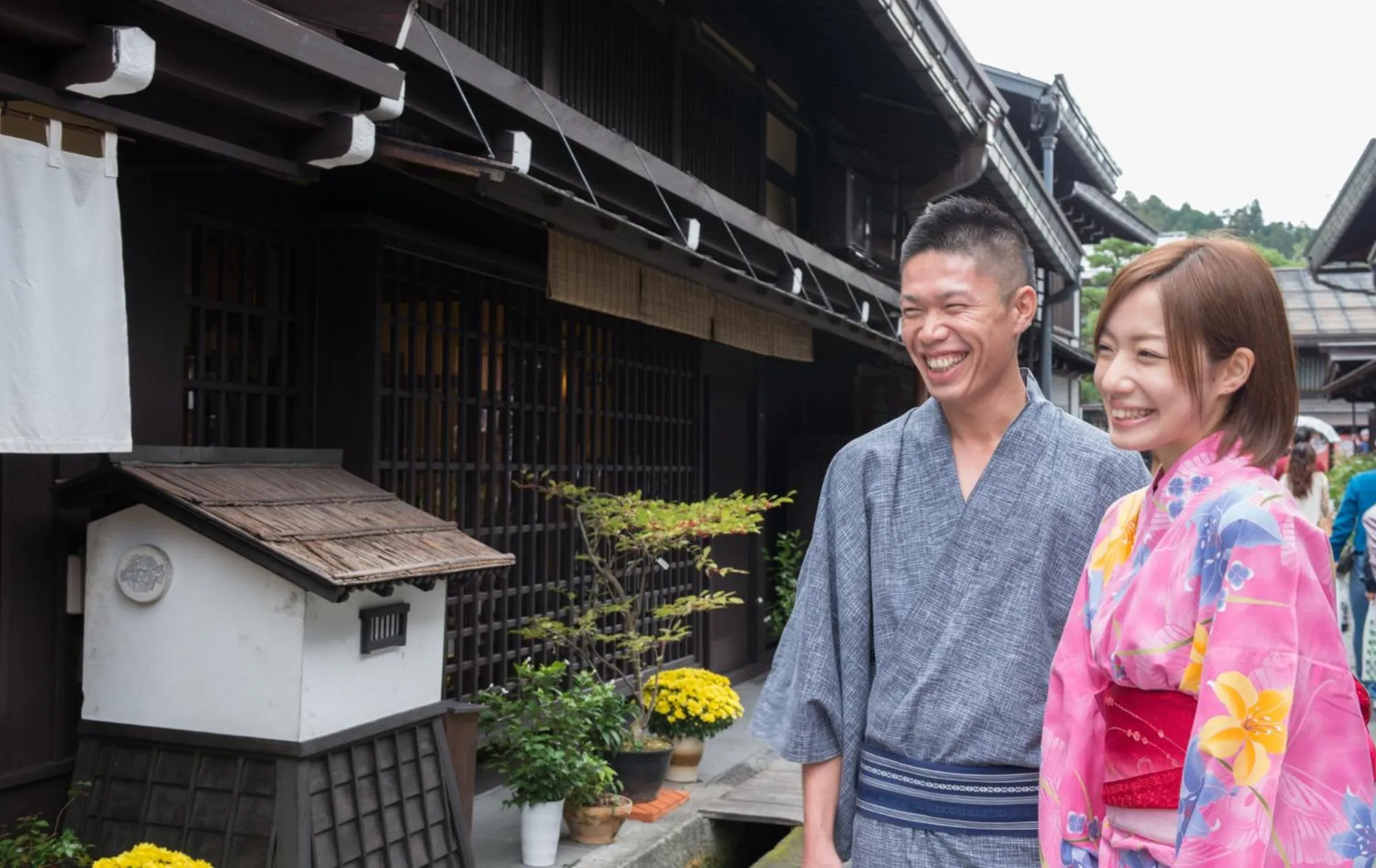 People in Honjin Hiranoya Annex