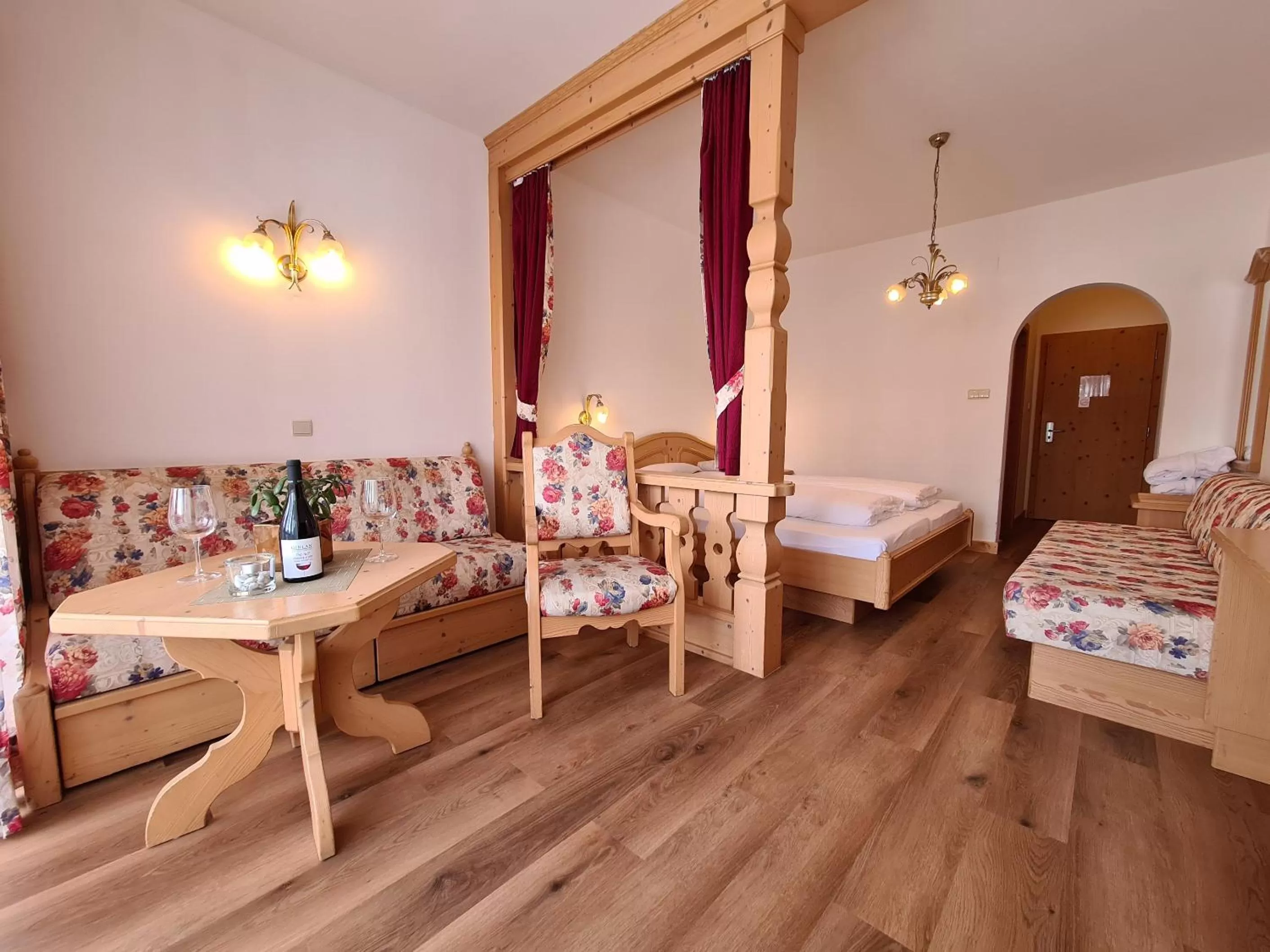 Bedroom, Bed in Sporthotel Kalcherhof