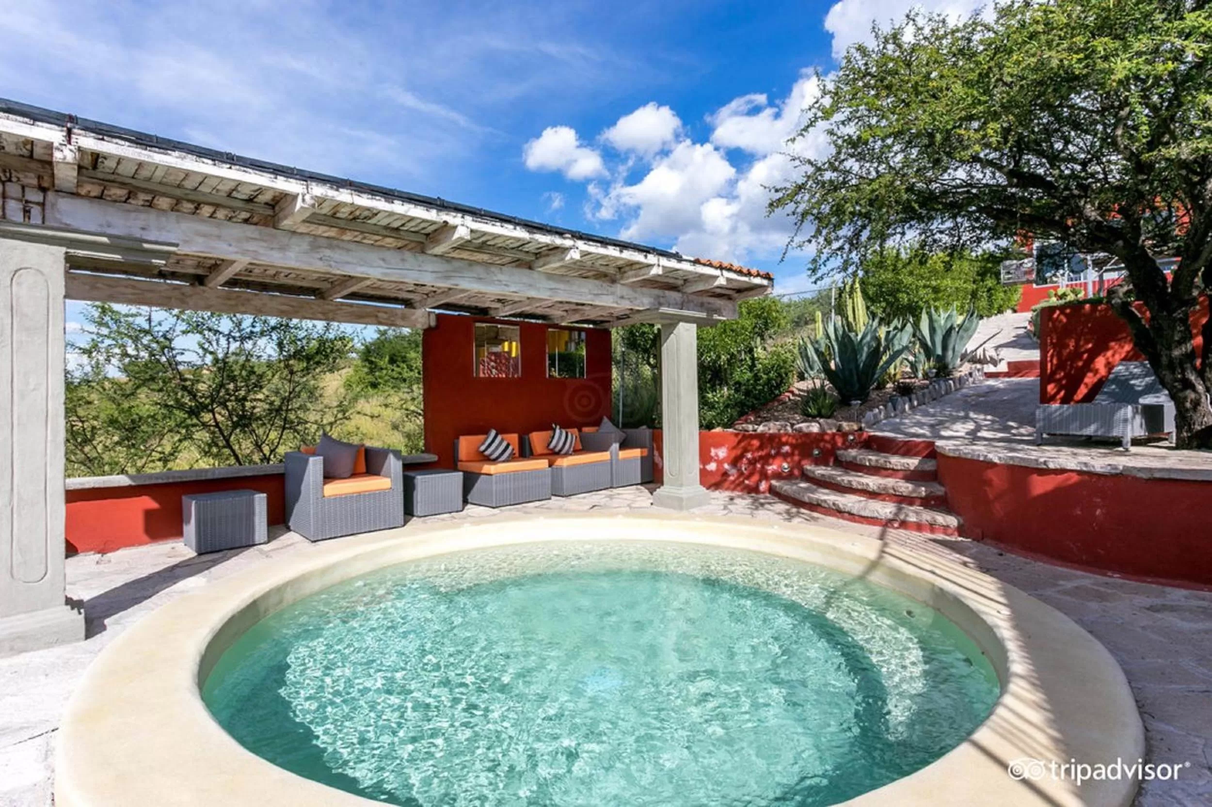 Swimming pool in View Hotel Boutique
